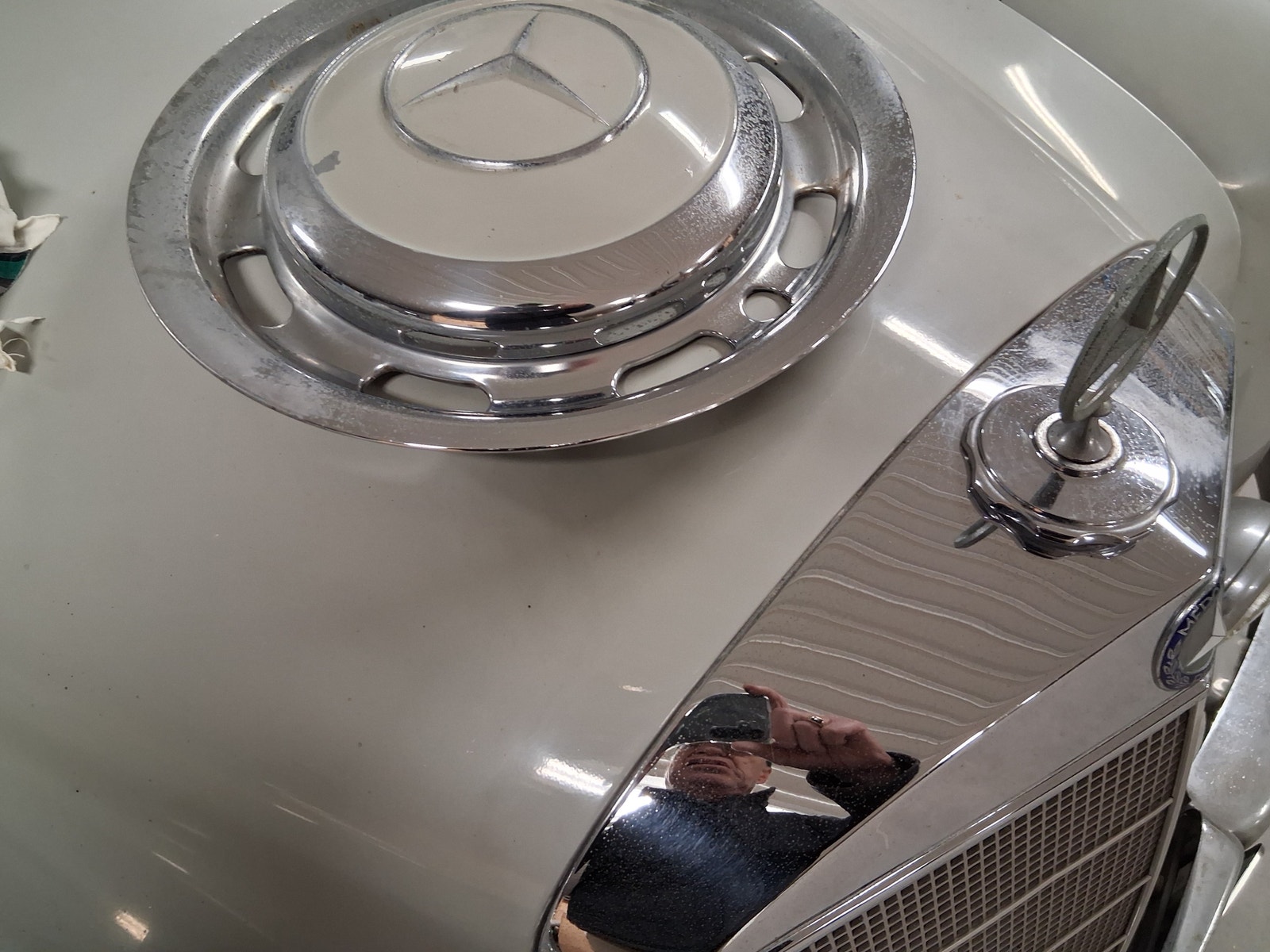 Mercedes-Benz 220 S Manual, 4-trins, 101ps, 1957