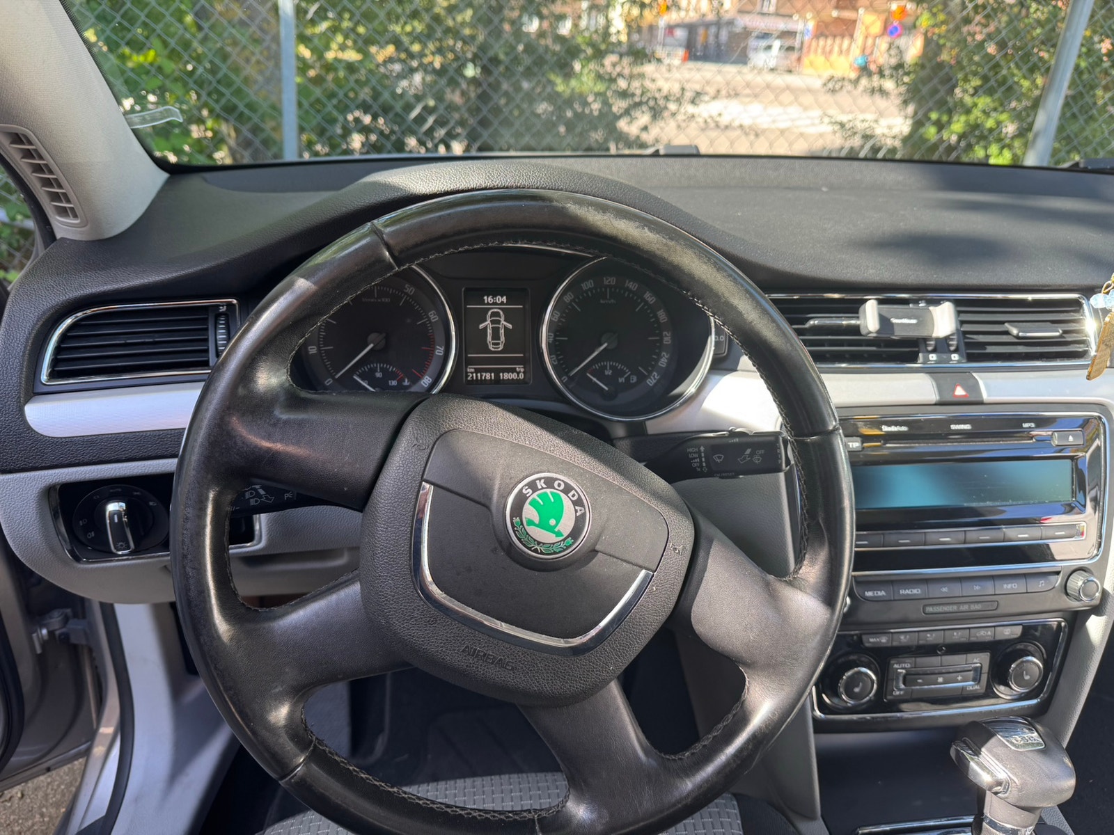 Škoda Superb 1.8 TSI DSG Sekventiell, 160hk, 2010
