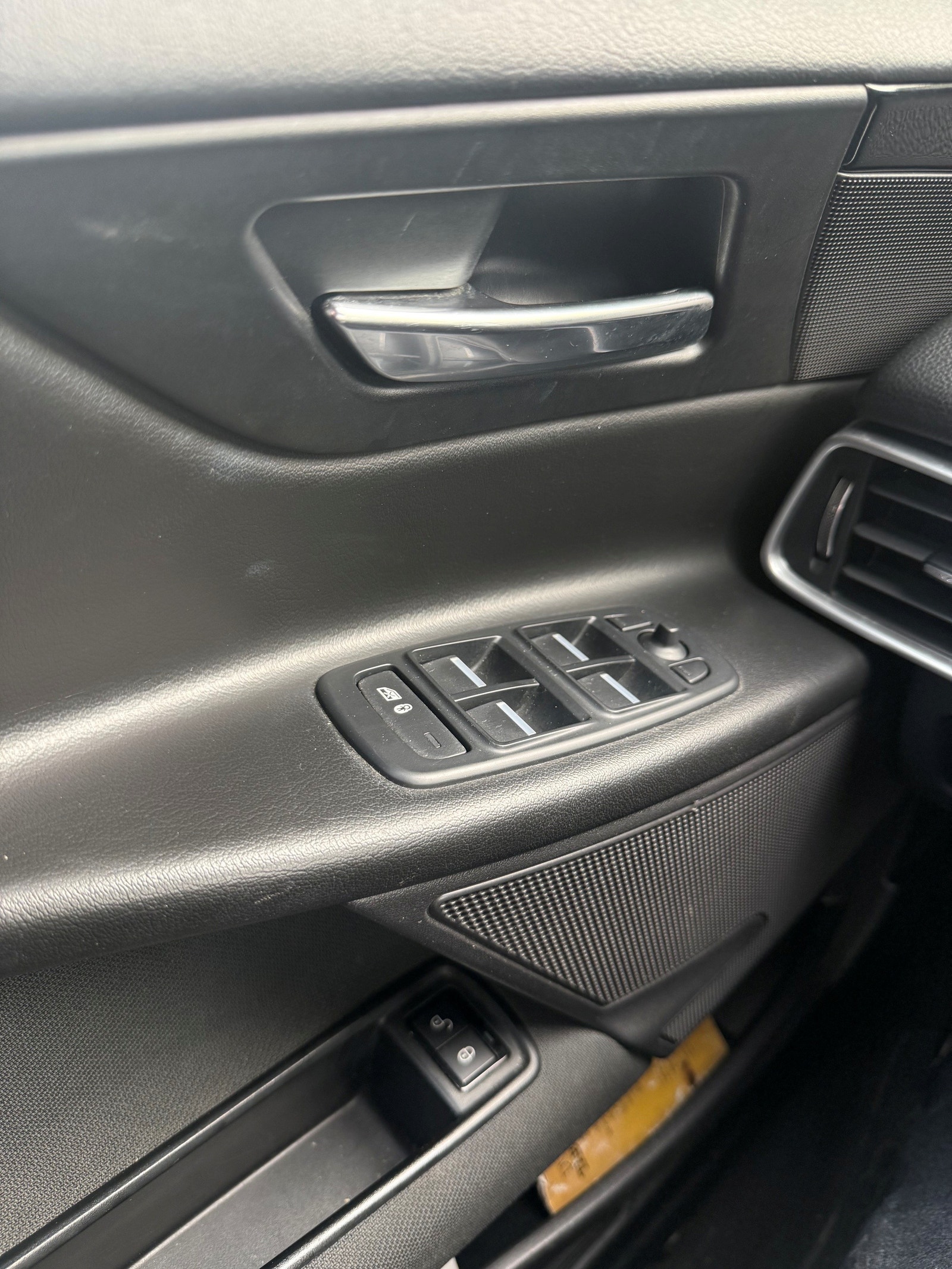Jaguar XE E-Performance Automatic, 163hp, 2016