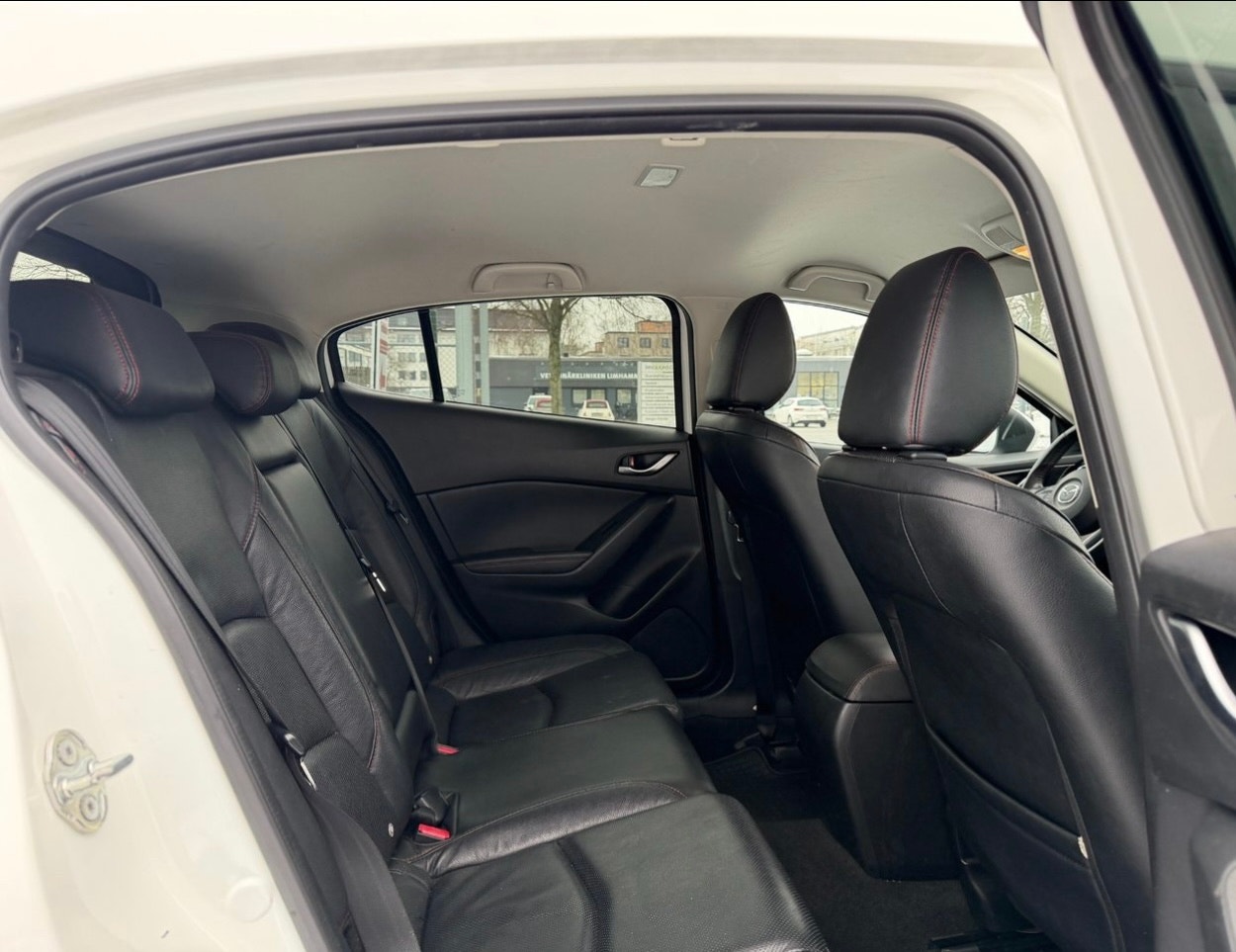 Mazda 3 Sport 2.2 SKYACTIV-D Automatic, 6-trins, 150ps, 2014