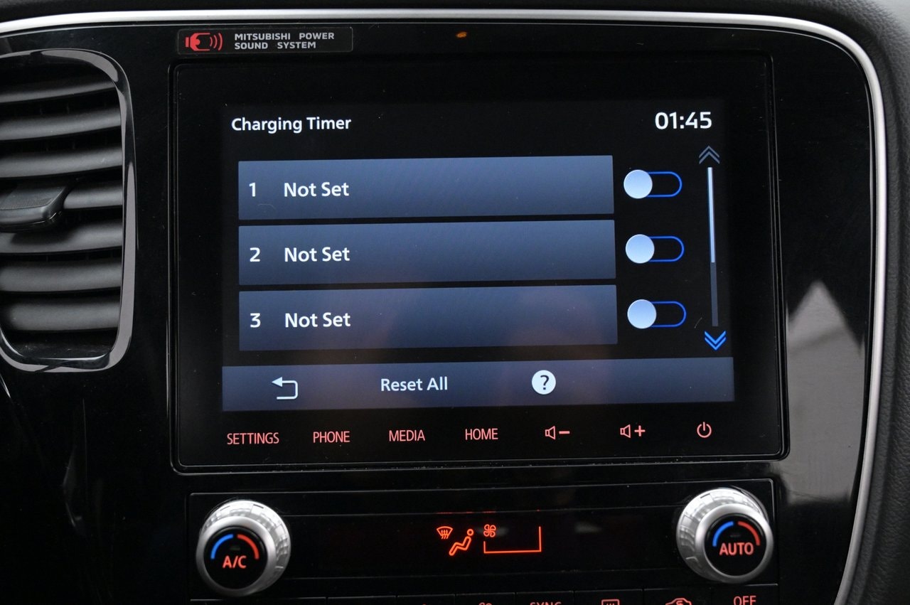 Mitsubishi Outlander PHEV CVT, 224hk, 2020