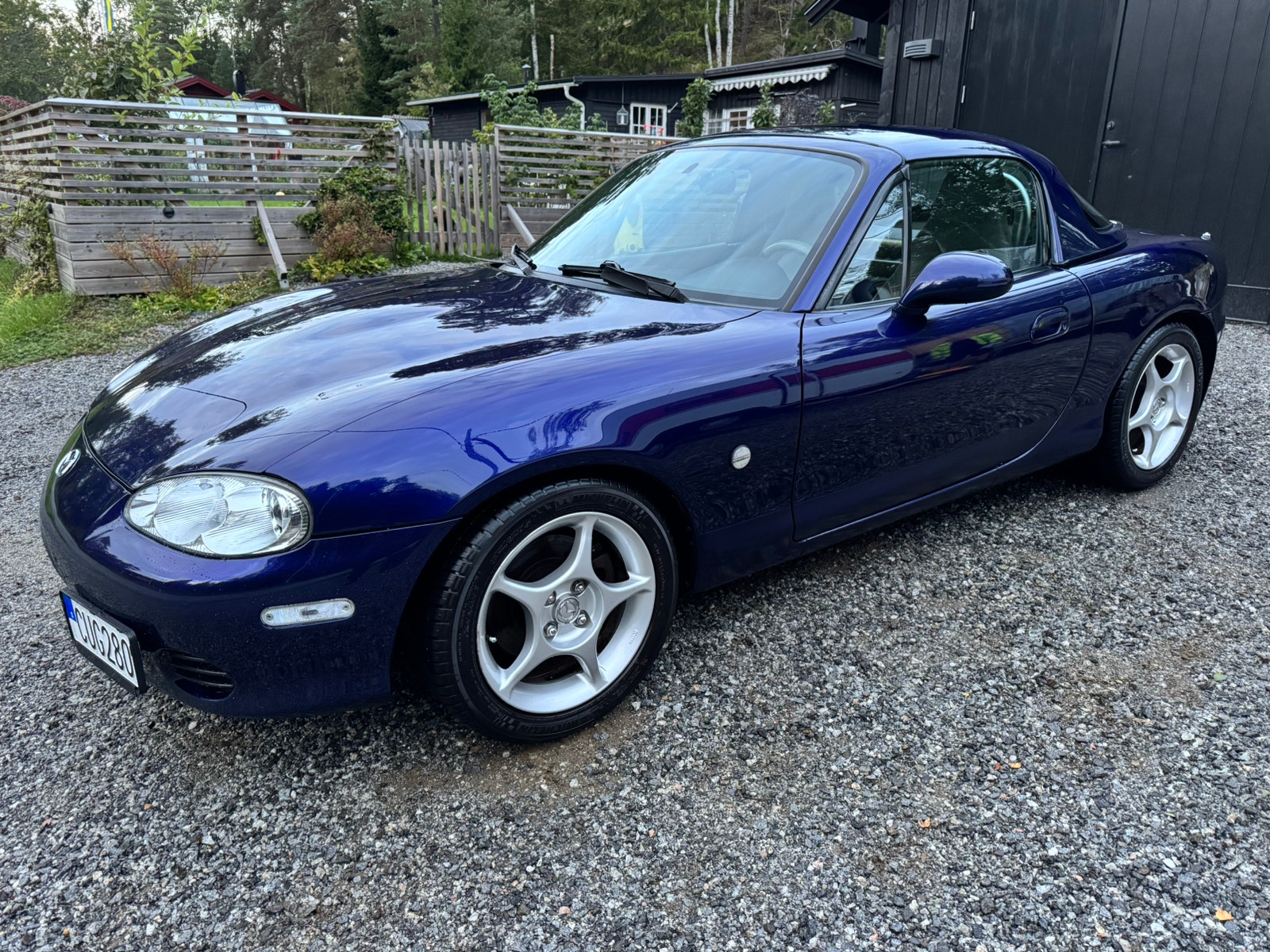 Mazda MX-5 1.6 Manual, 5-trins, 110ps, 2003