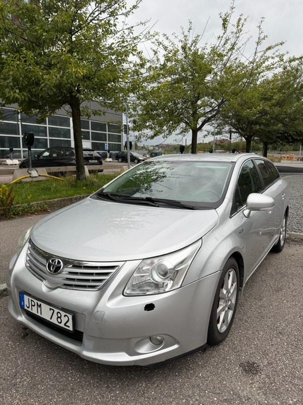 Toyota Avensis Combi 2.2 D-4D Automatic, 6-trins, 150ps, 2009