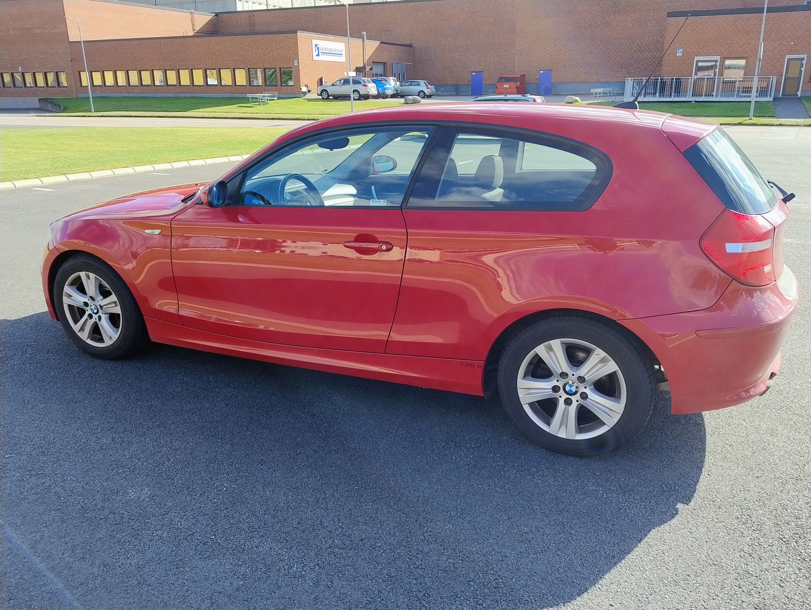 BMW 116i 3-door Manual, 122hp, 2009