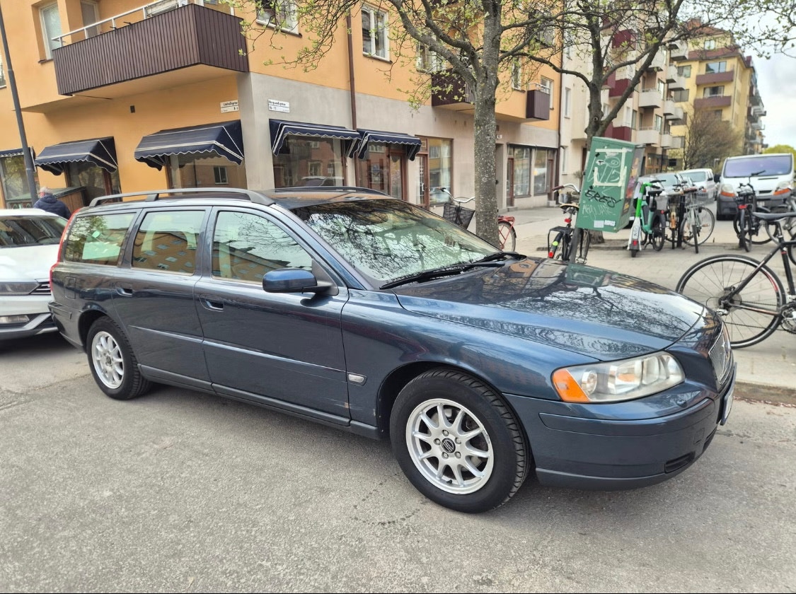 Volvo V70 2.4 Manual, 140hp, 2006