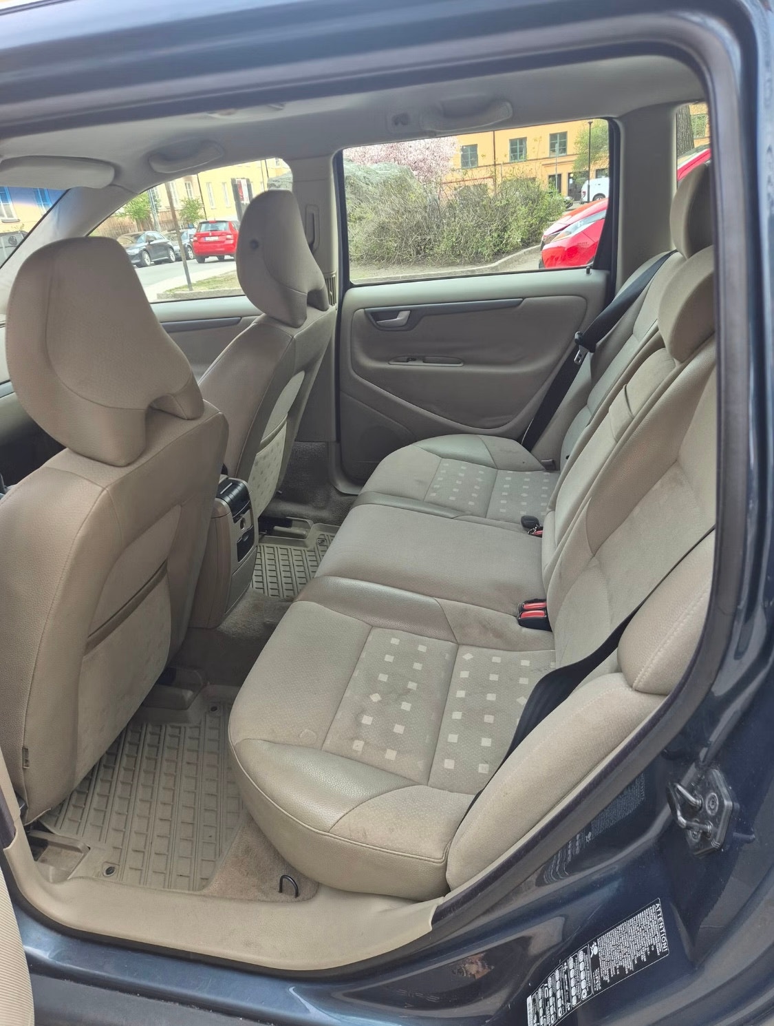 Volvo V70 2.4 Manual, 140hp, 2006