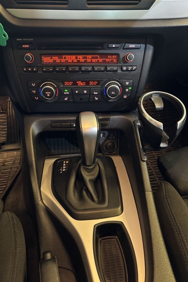 BMW X1 xDrive20d Steptronic, 177hp, 2012