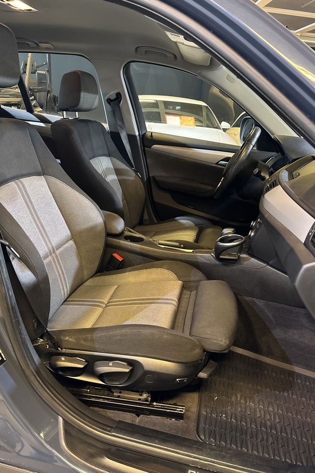 BMW X1 xDrive20d Steptronic, 177hp, 2012