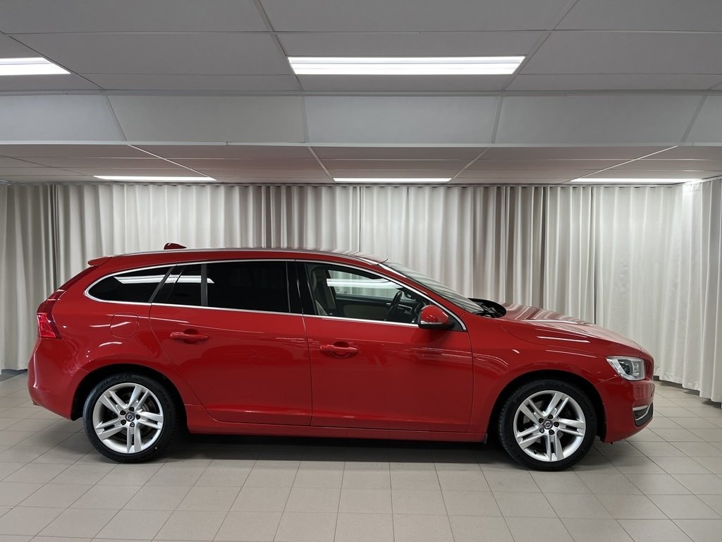 Volvo V60 D4 Geartronic, 8-trinn, 190hk, 2017