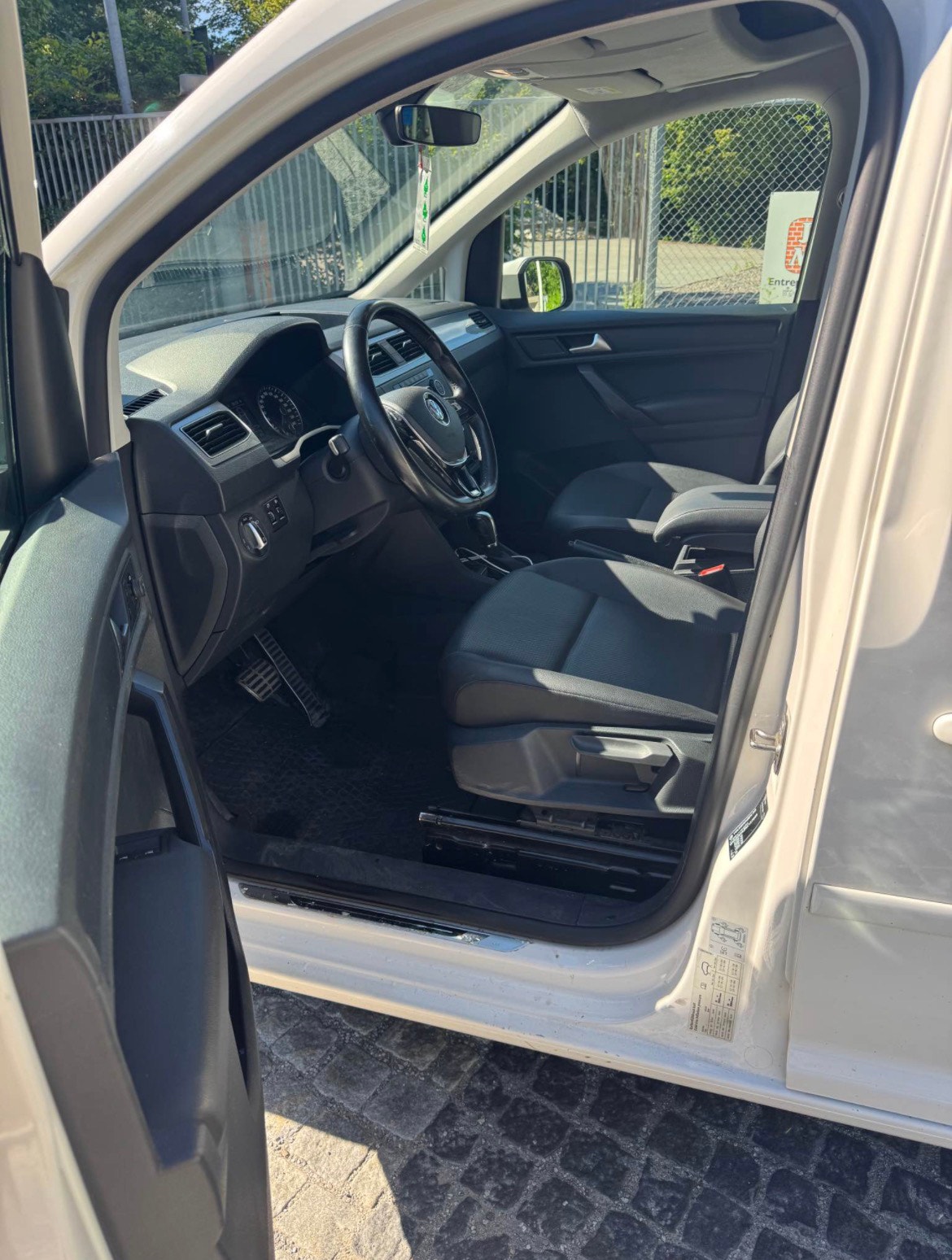 Volkswagen Caddy Combi 1.4 TGI BlueMotion DSG sekvensiell, 6-trinn, 110hk, 2017