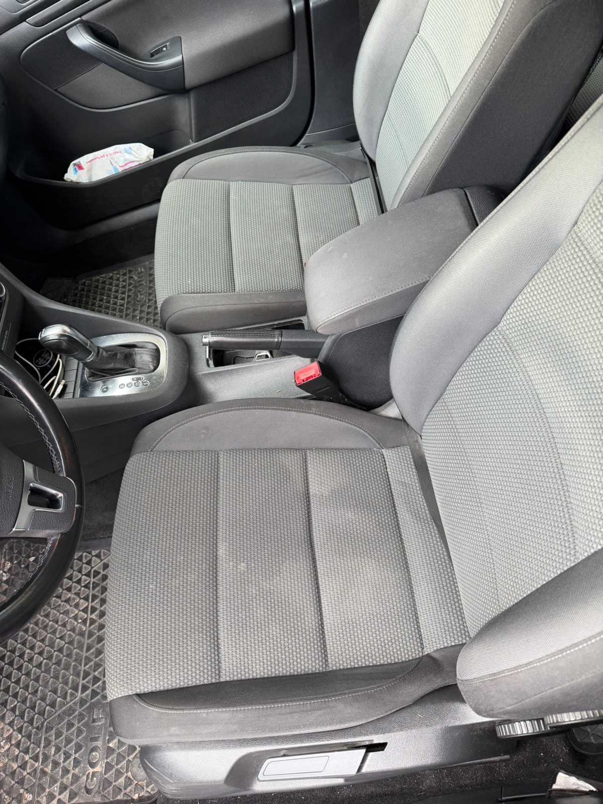 Volkswagen Golf Variant 1.6 TDI DPF BMT DSG Sequential, 105hp, 2012