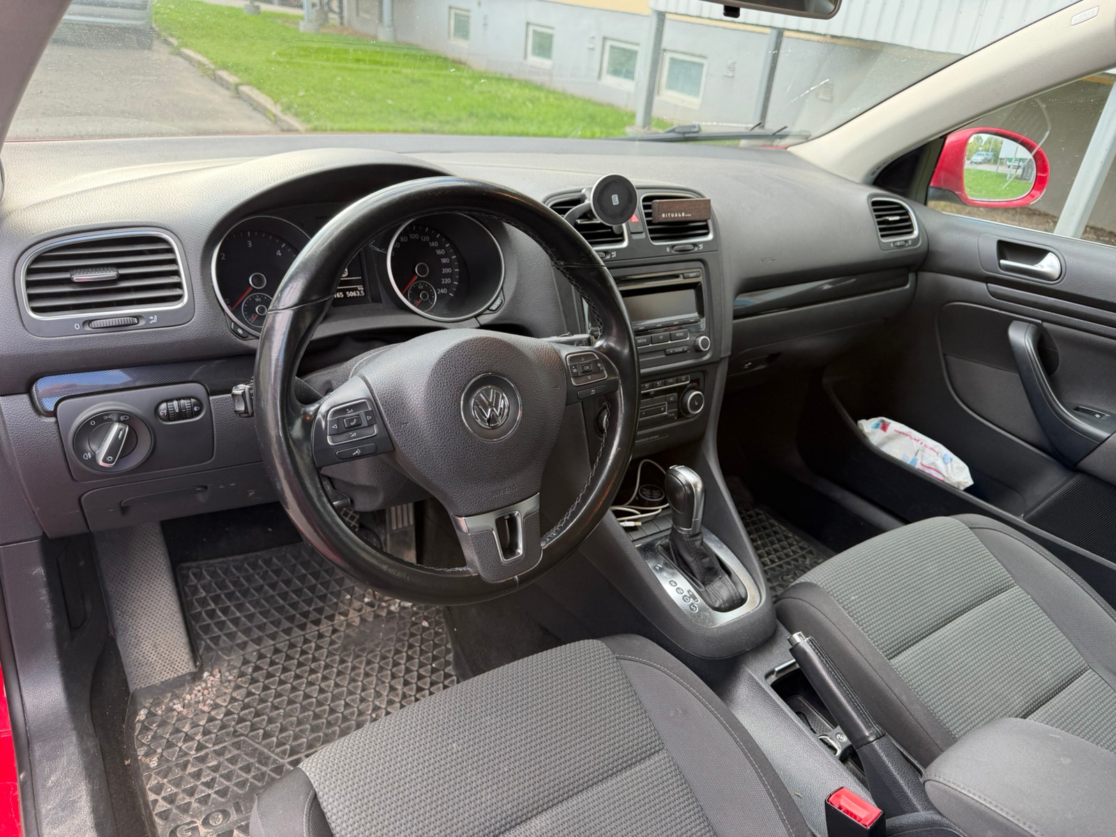 Volkswagen Golf Variant 1.6 TDI DPF BMT DSG Sequential, 105hp, 2012