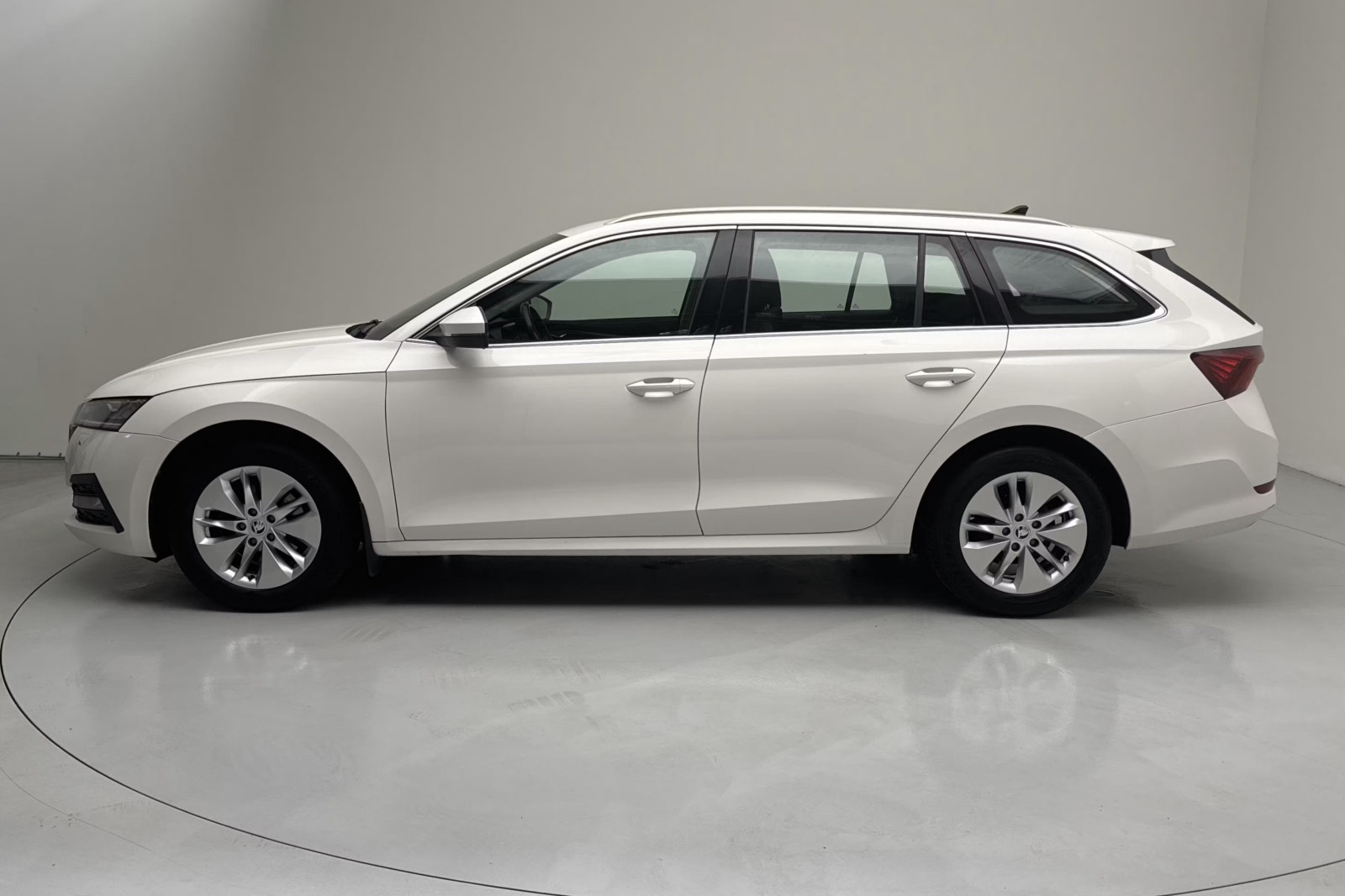 Škoda Octavia Combi 1.0 TSI e-TEC DSG Sequential, 110hp, 2021