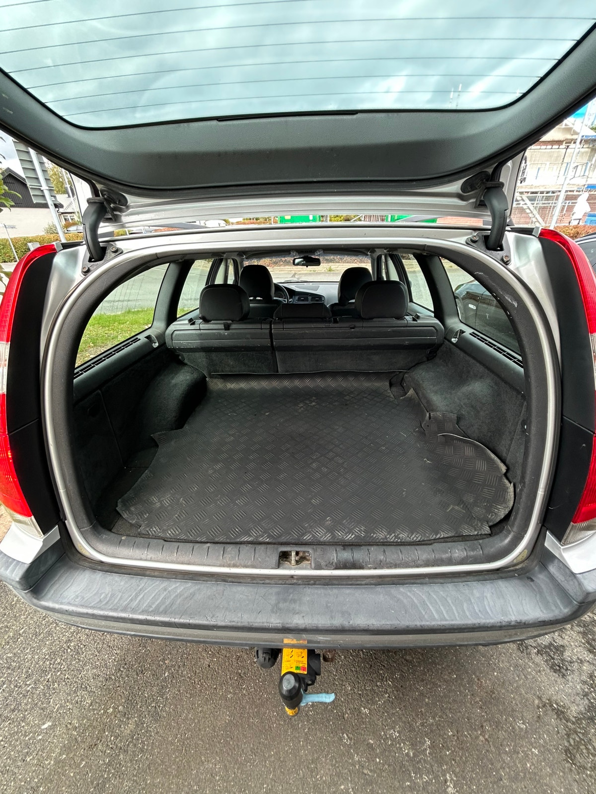 Volvo V70 2.4 Manual, 5-trins, 140ps, 2004