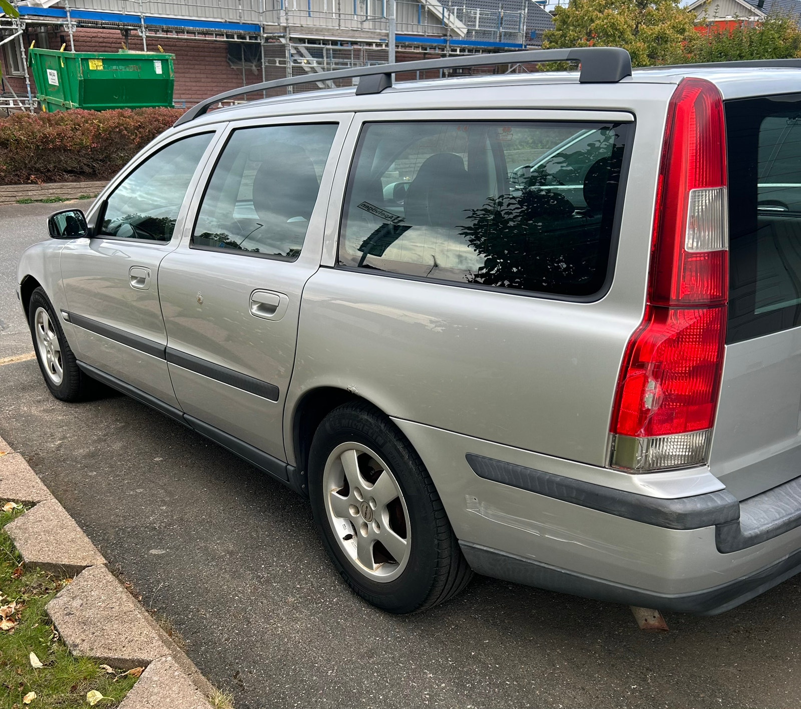 Volvo V70 2.4 Manual, 5-trins, 140ps, 2004