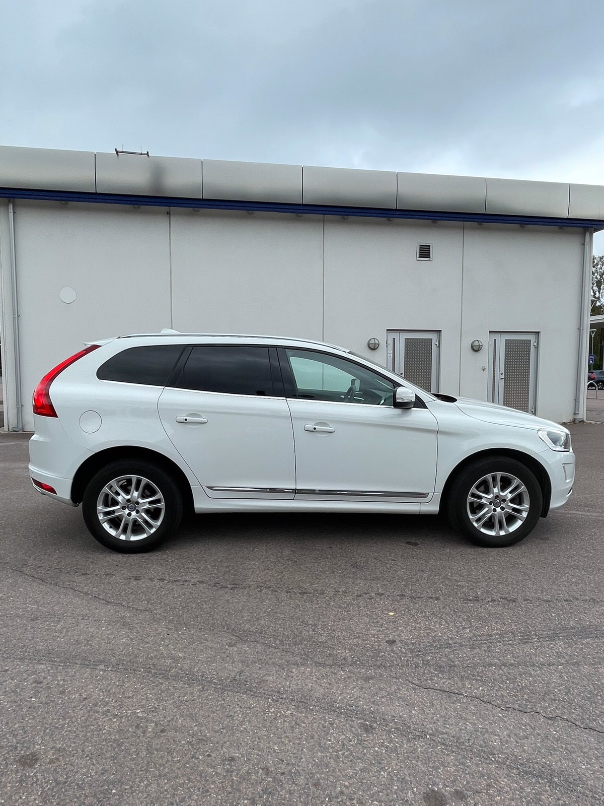 Volvo XC60 D4 AWD Manuell, 190hk, 2016