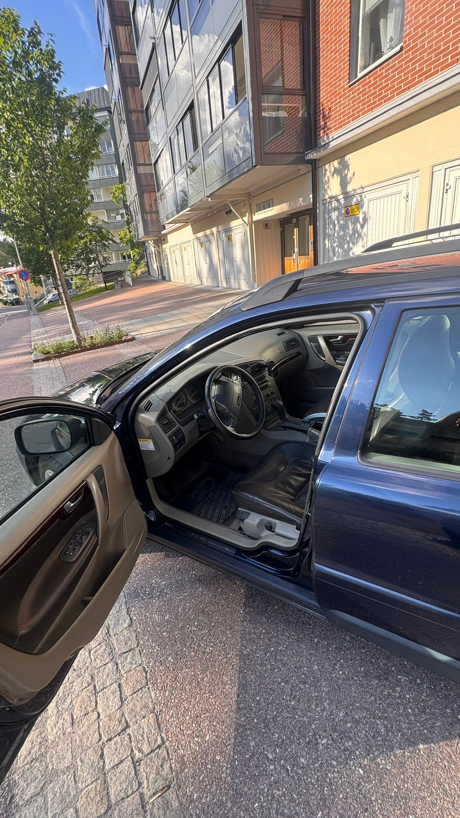 Volvo V70 XC 2.4T AWD Automatic, 200hp, 2001
