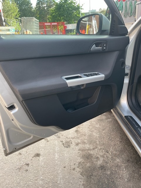 Volvo V50 1.6 D Manuell, 109hk, 2010