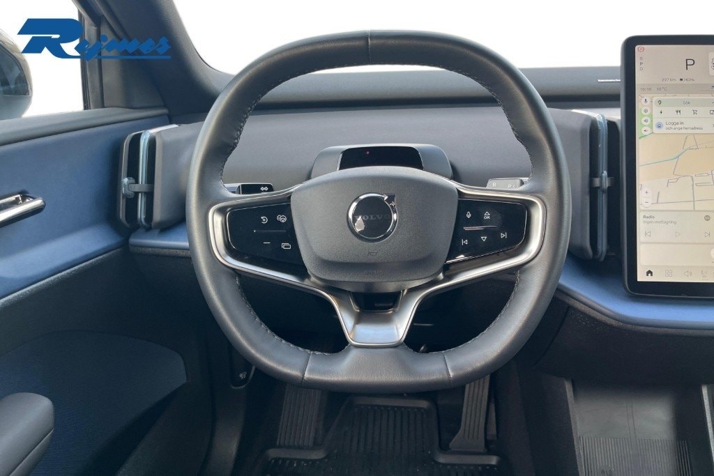 Volvo EX30 Single Motor Extended Range, 272hp, 2024