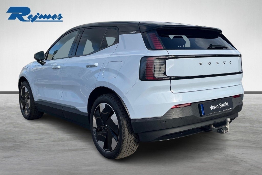 Volvo EX30 Single Motor Extended Range, 272hp, 2024