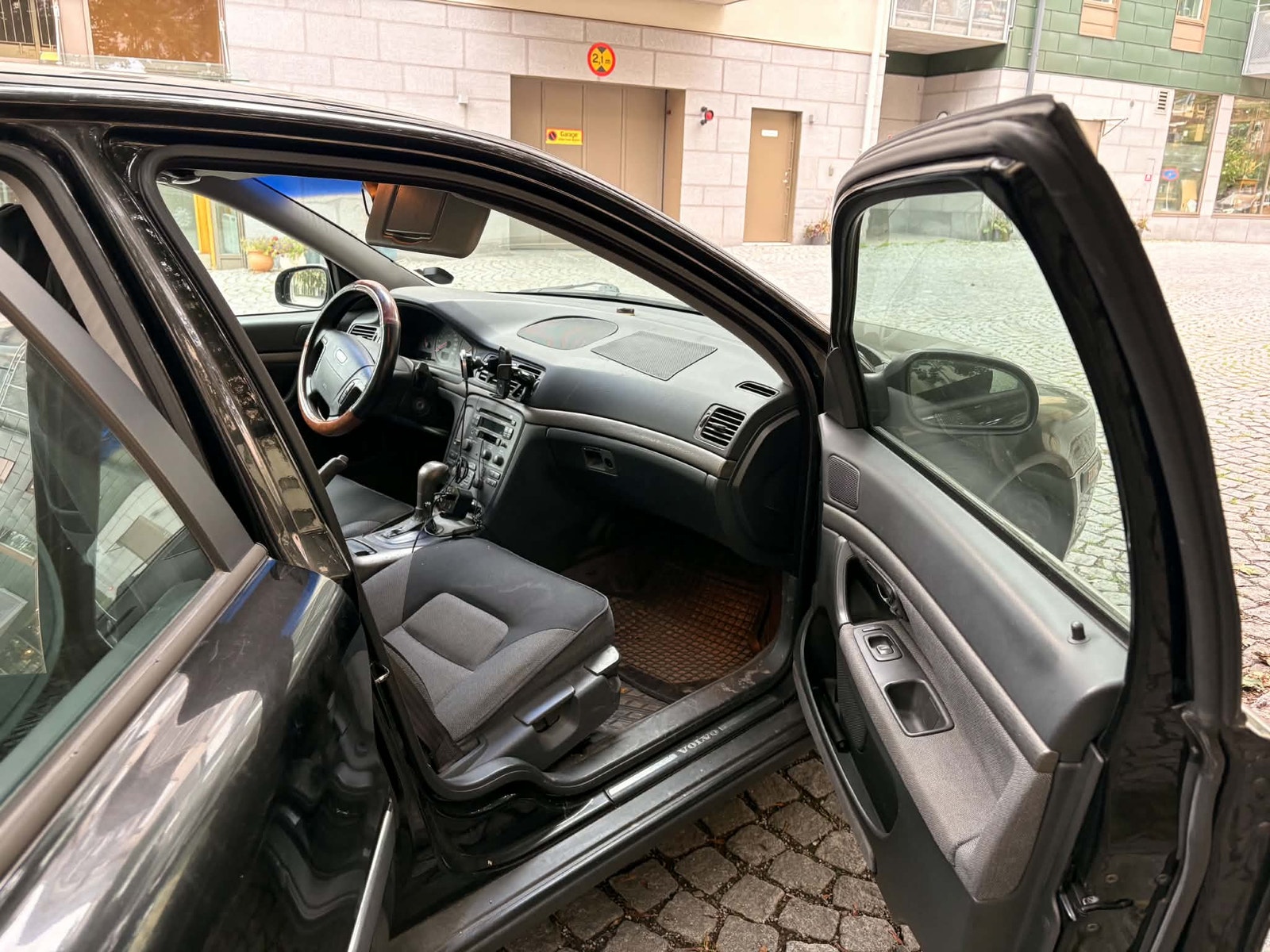 Volvo S80 2.4 Automatic, 5-trins, 140ps, 2000