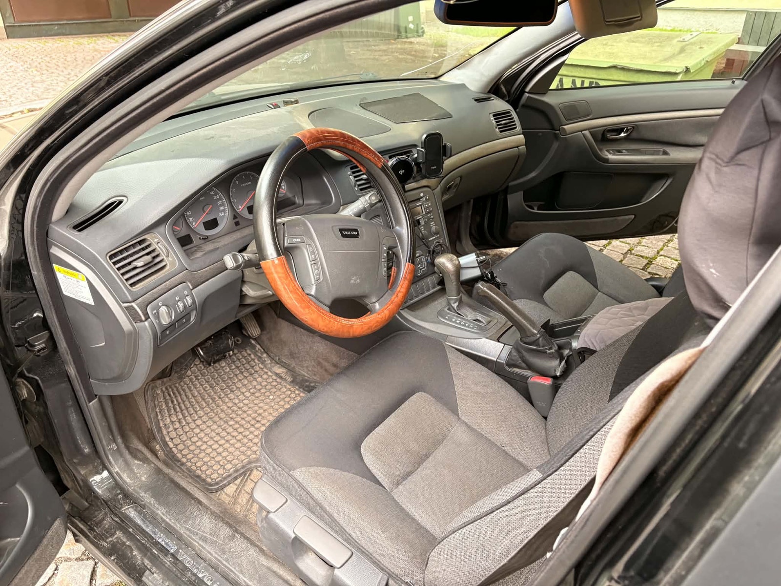 Volvo S80 2.4 Automatic, 5-trins, 140ps, 2000