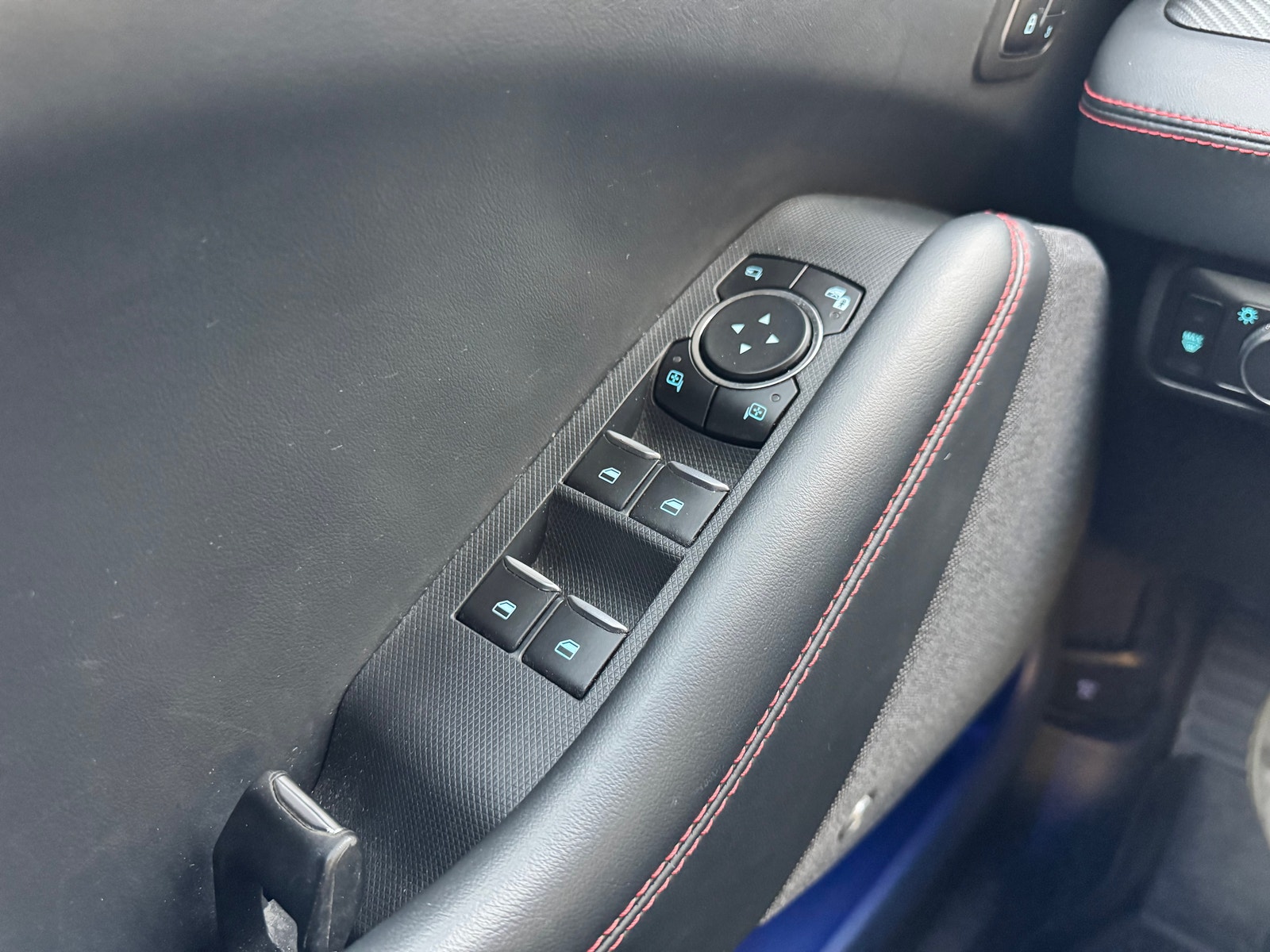 Ford Mustang Mach-E Long Range AWD, 351ps, 2021