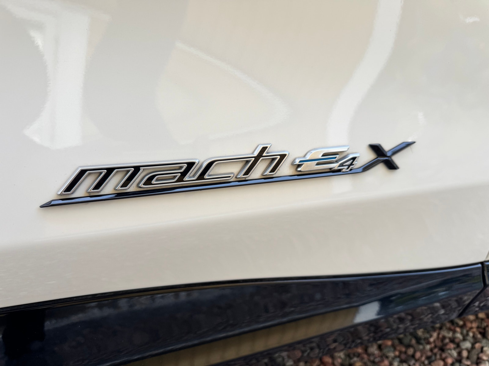 Ford Mustang Mach-E Long Range AWD, 351ps, 2021
