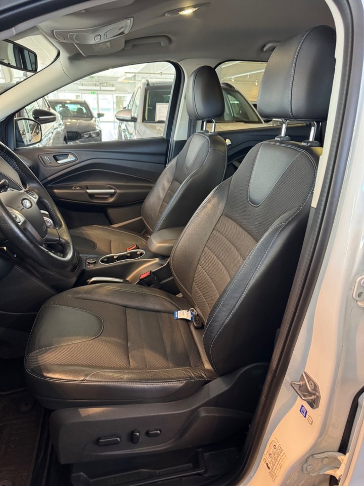 Ford Kuga, miniatyrbild 3