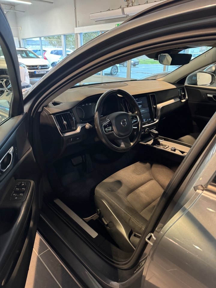Volvo V60, miniatyrbild 2