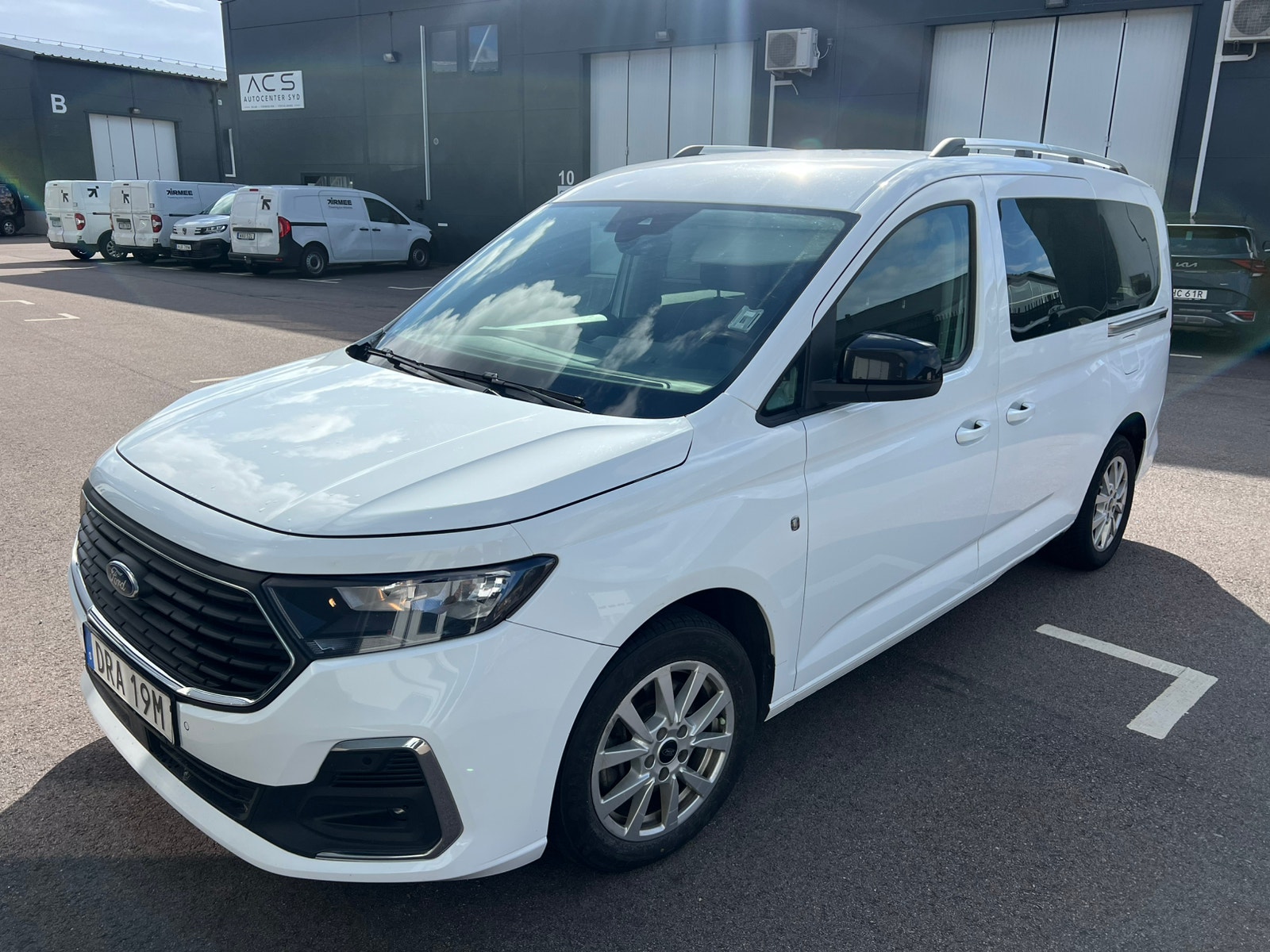 Ford Grand Tourneo Connect 2.0 EcoBlue Powershift, 122hp, 2023