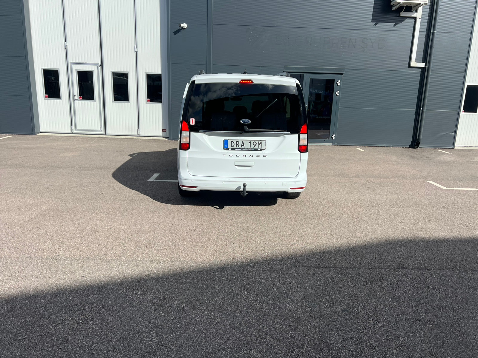 Ford Grand Tourneo Connect 2.0 EcoBlue Powershift, 122hp, 2023