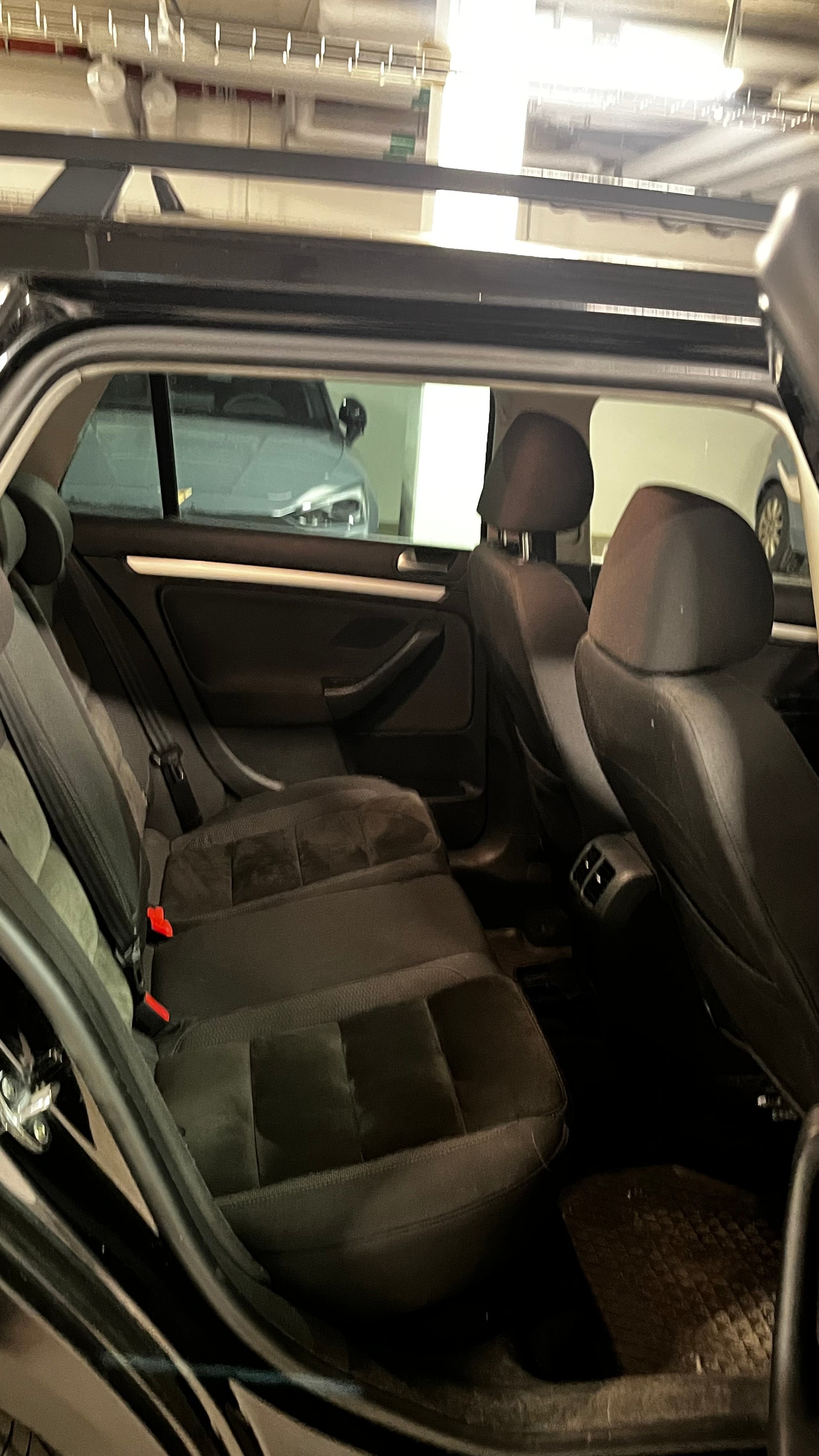 Volkswagen Golf Variant 2.0 TDI DPF DSG Sequential, 6-trins, 140ps, 2013