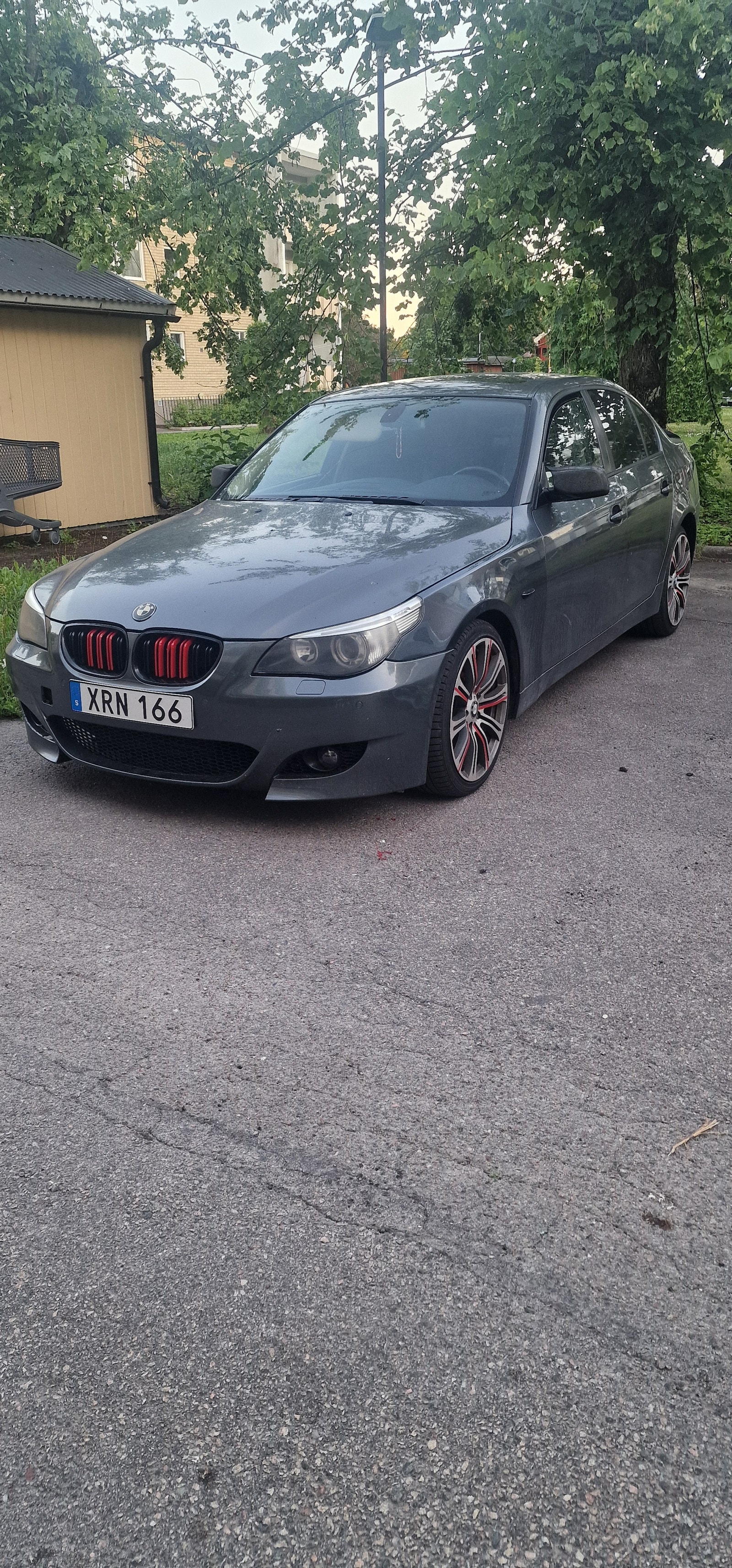 BMW 523i Sedan Automatic, 177hp, 2006