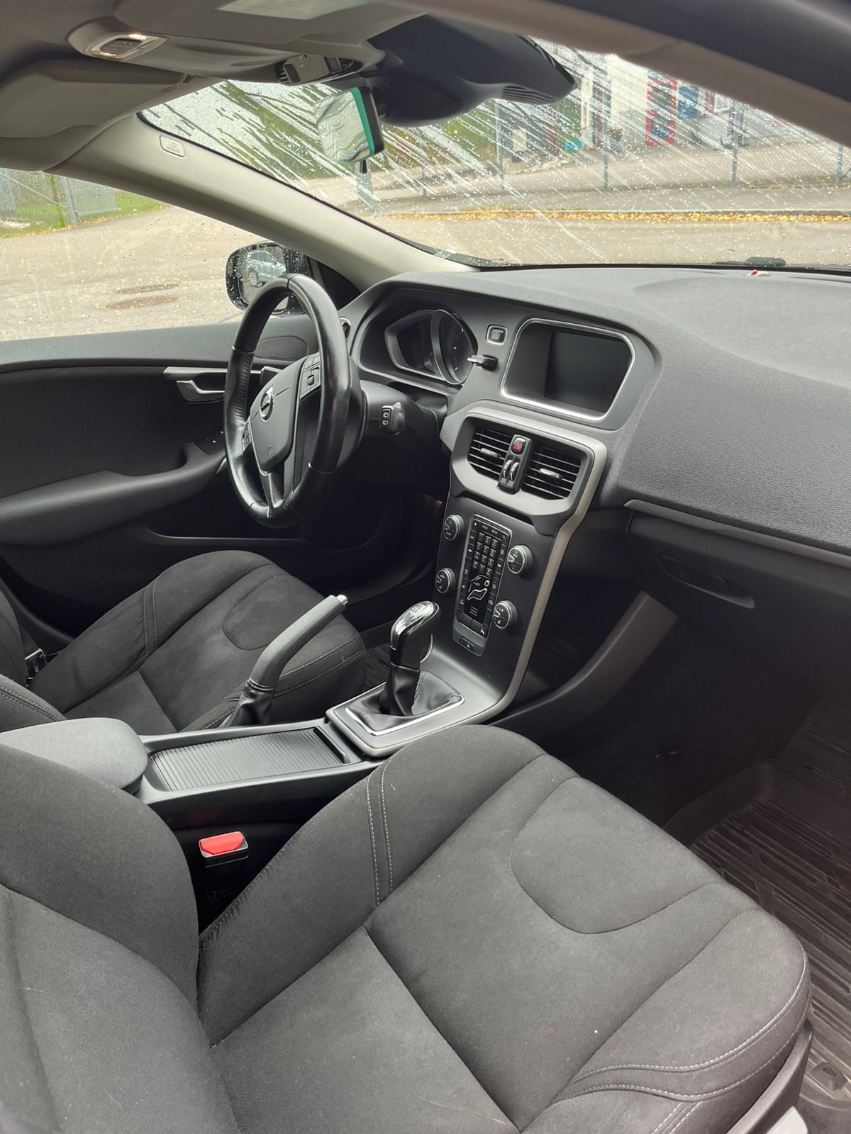 Volvo V40 D2 Manual, 6-trins, 120ps, 2018