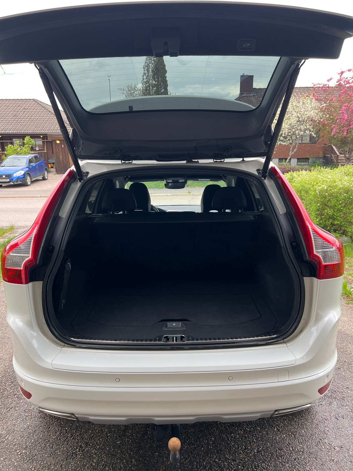 Volvo XC60 D4 AWD Geartronic, 6-trins, 190ps, 2017