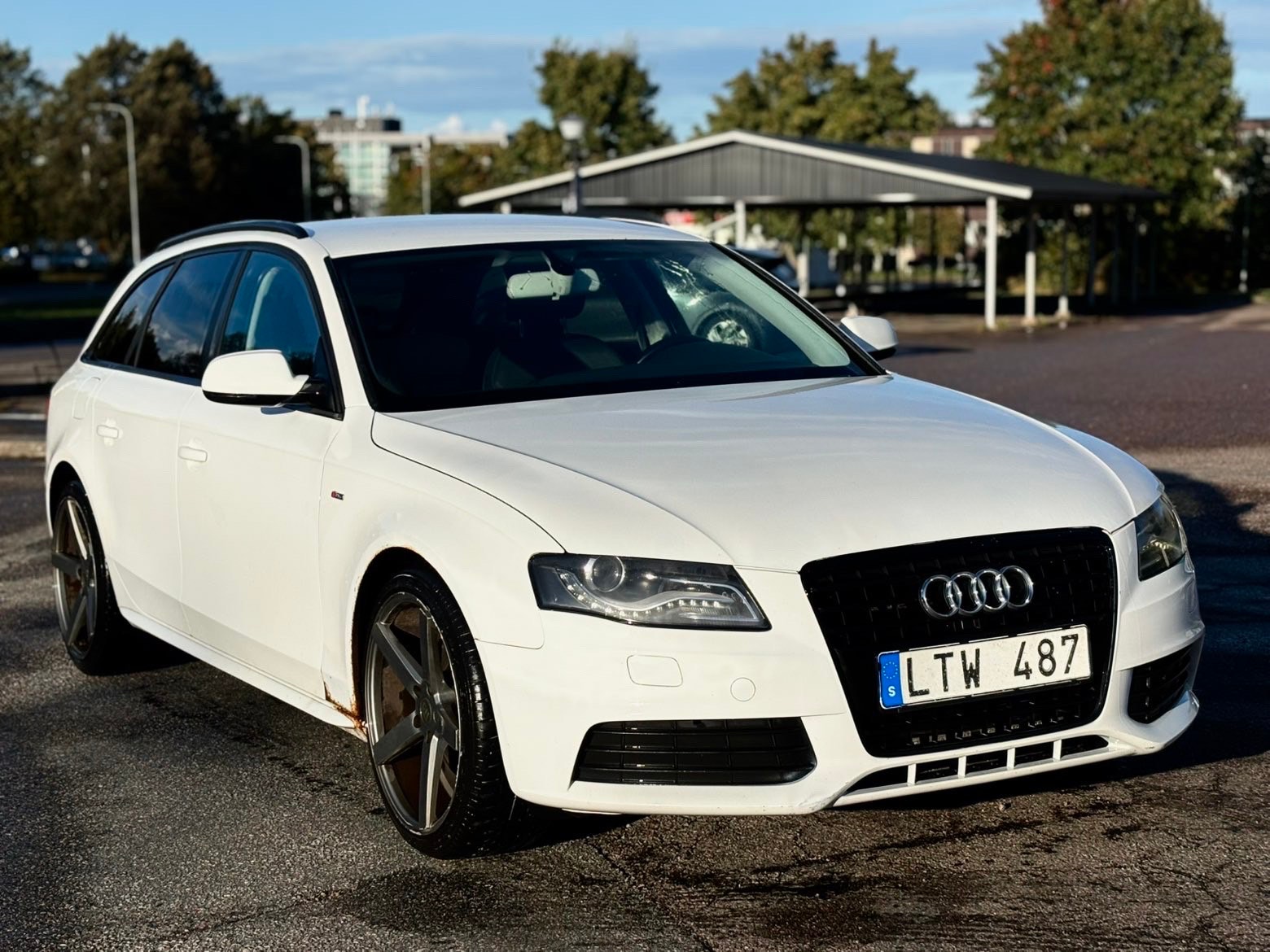 Audi A4 Avant 2.0 TDI Manual, 136hp, 2012