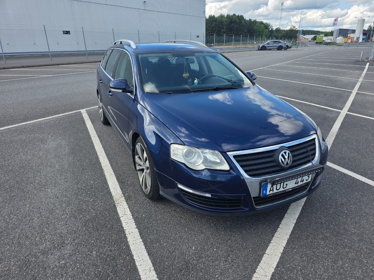 Volkswagen Passat Variant 2.0 TDI DPF DSG Sequential, 6-trins, 170ps, 2009