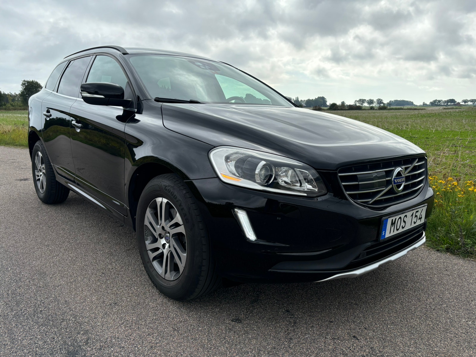 Volvo XC60 D4 Manuell, 181hk, 2015
