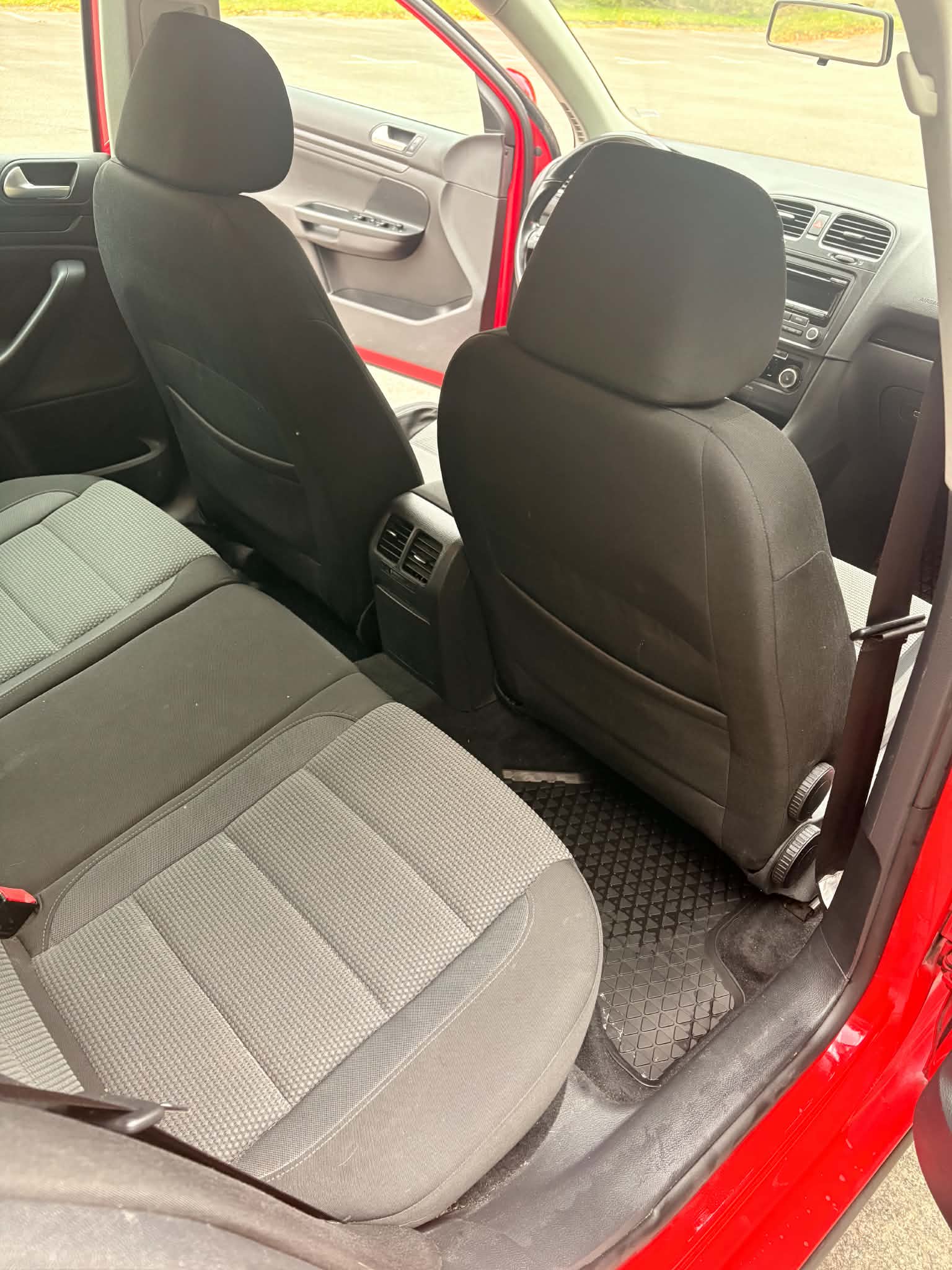 Volkswagen Golf Variant 1.6 TDI DPF BMT DSG Sequential, 7-trins, 105ps, 2012