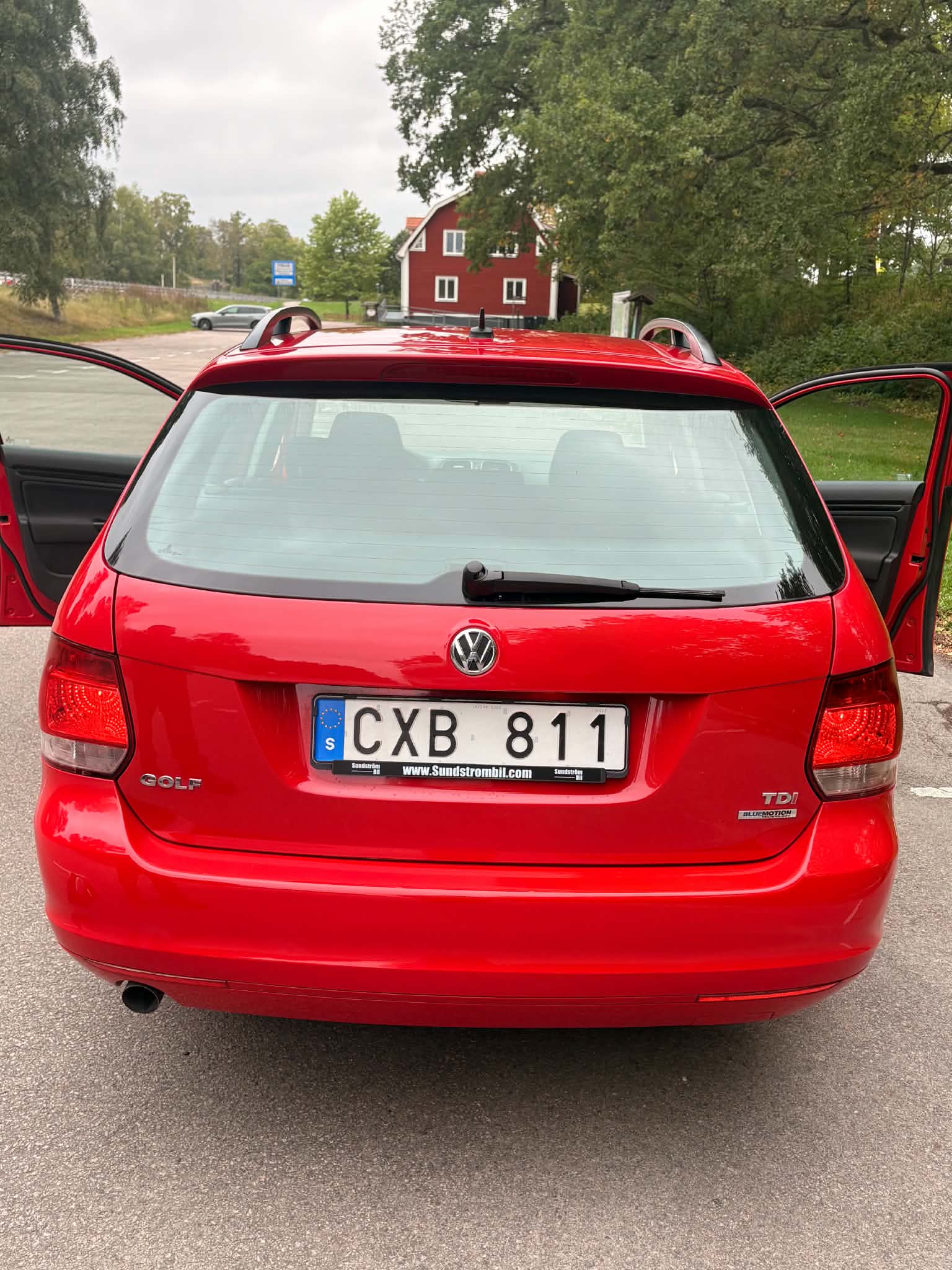 Volkswagen Golf Variant 1.6 TDI DPF BMT DSG Sequential, 7-trins, 105ps, 2012