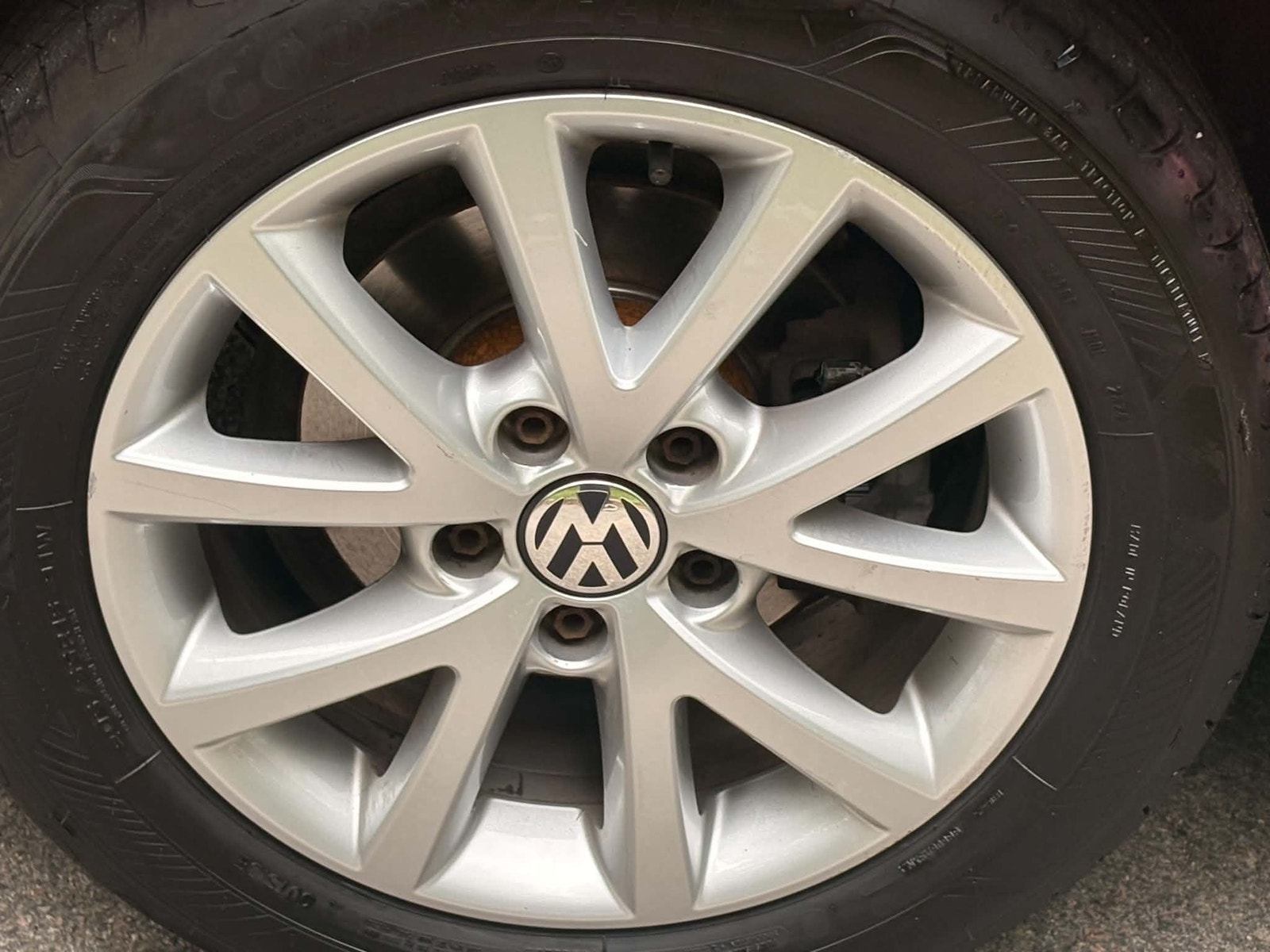 Volkswagen Golf Variant 1.6 TDI DPF BMT DSG Sequential, 7-trins, 105ps, 2012