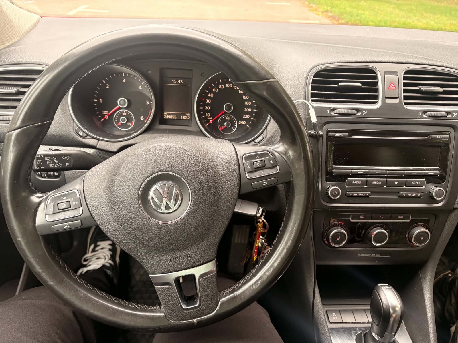 Volkswagen Golf Variant 1.6 TDI DPF BMT DSG Sequential, 7-trins, 105ps, 2012