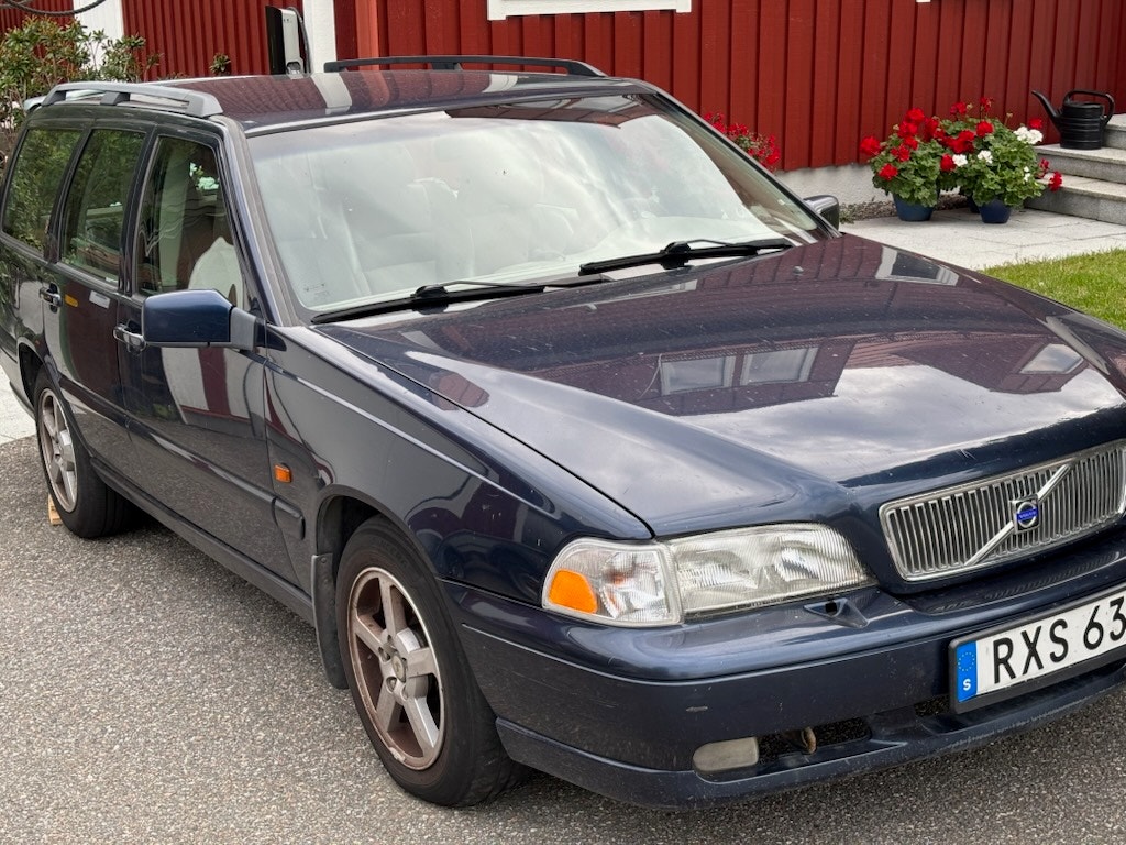 Volvo V70 2.4 Manual, 5-trins, 140ps, 2000