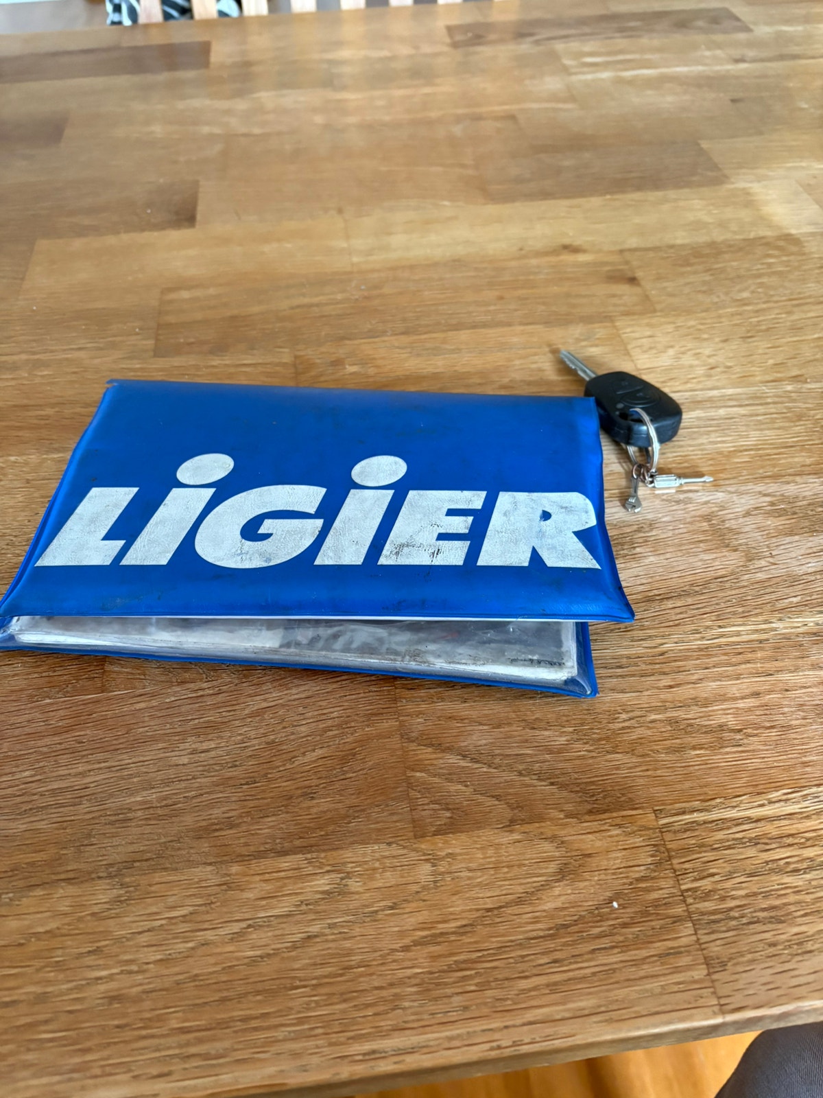 Ligier Ixo 0.4 DCI CVT, 5ps, 2011