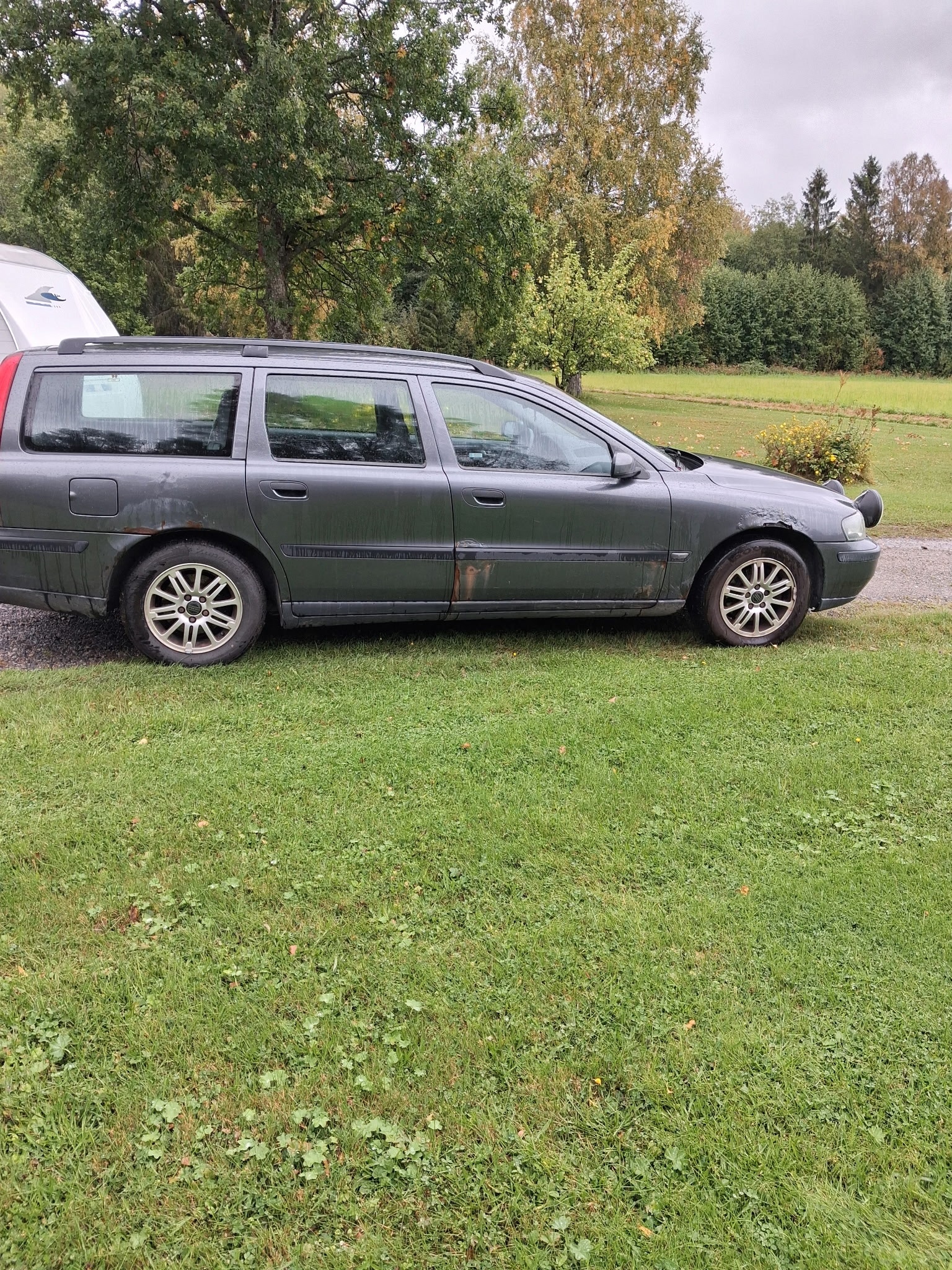 Volvo V70 2.4 Manual, 5-trins, 140ps, 2004