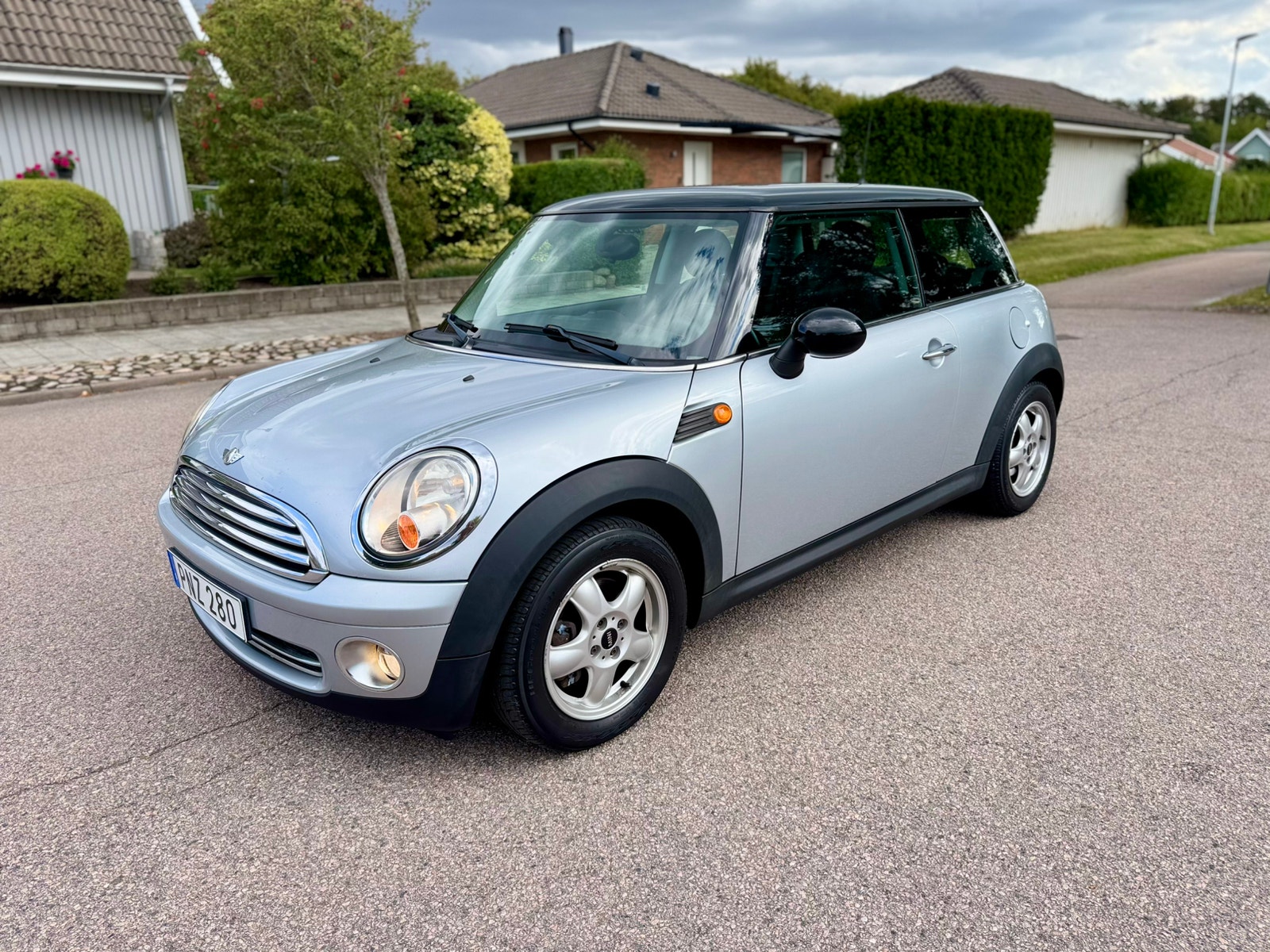 MINI Cooper Manual, 6-trins, 120ps, 2007