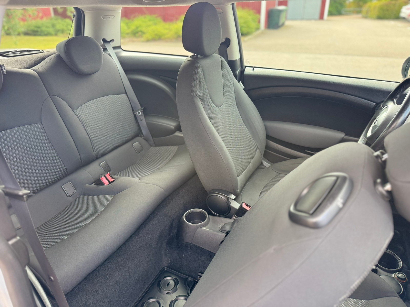 MINI Cooper Manual, 6-trins, 120ps, 2007