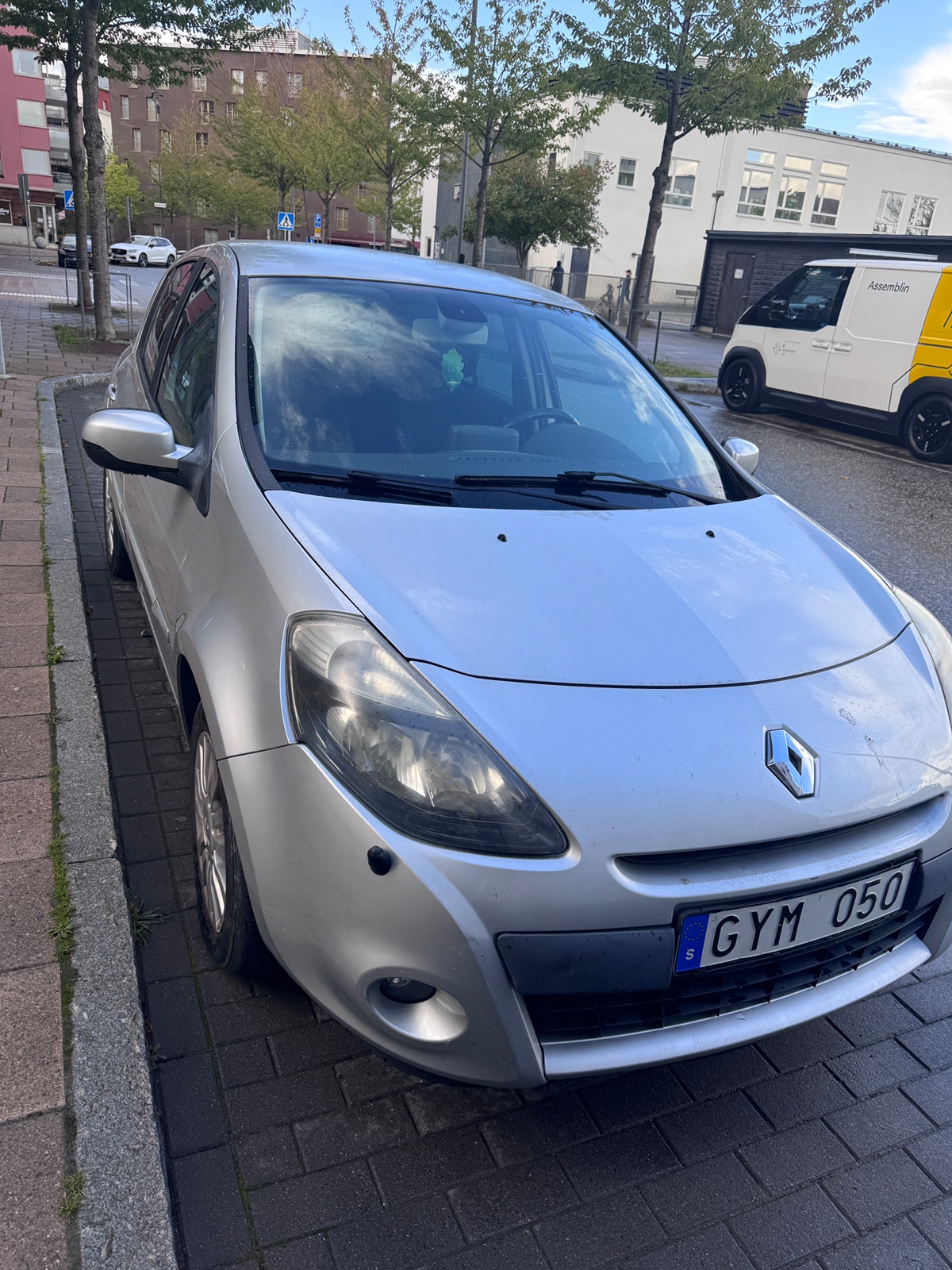 Renault Clio 5-dørs Kombi 1.6 Automatic, 4-trinn, 112hk, 2012