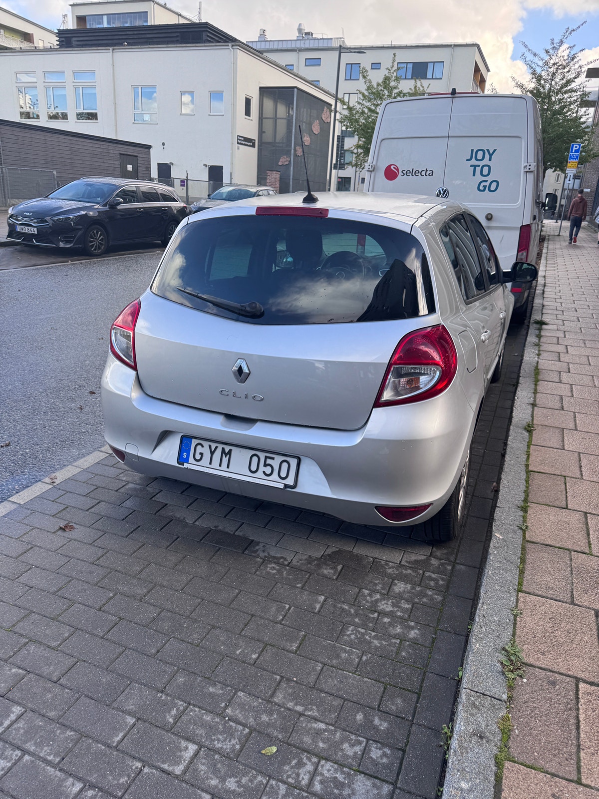 Renault Clio 5-dørs Kombi 1.6 Automatic, 4-trinn, 112hk, 2012
